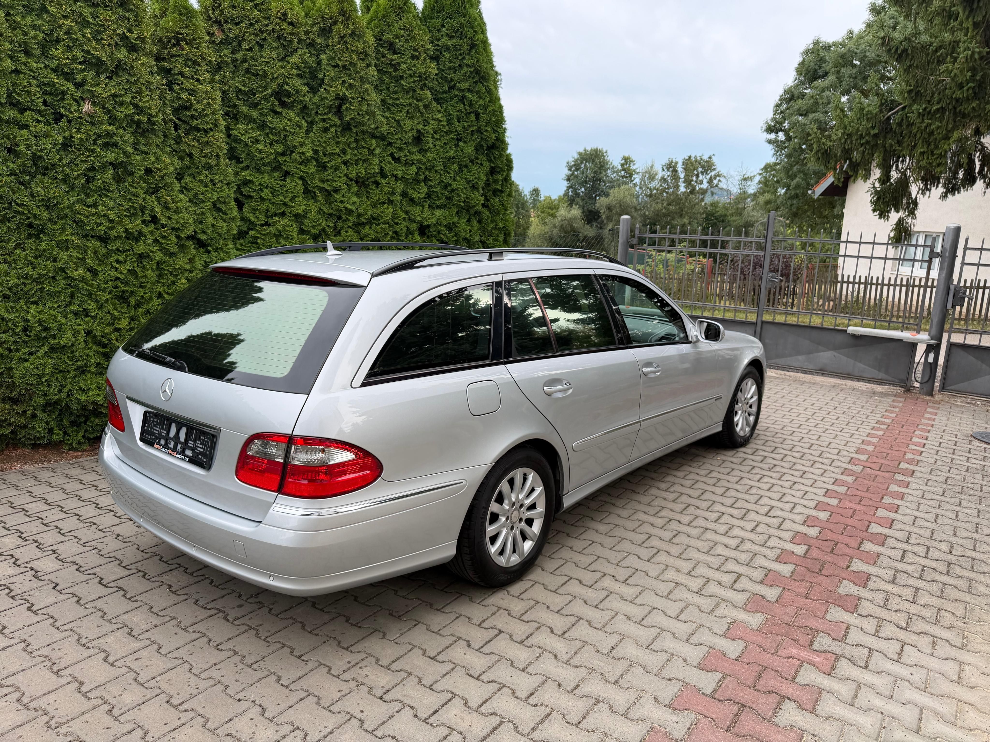 Mercedes-Benz Třídy E, 220 CDi automat klima nová STK - fotka 4