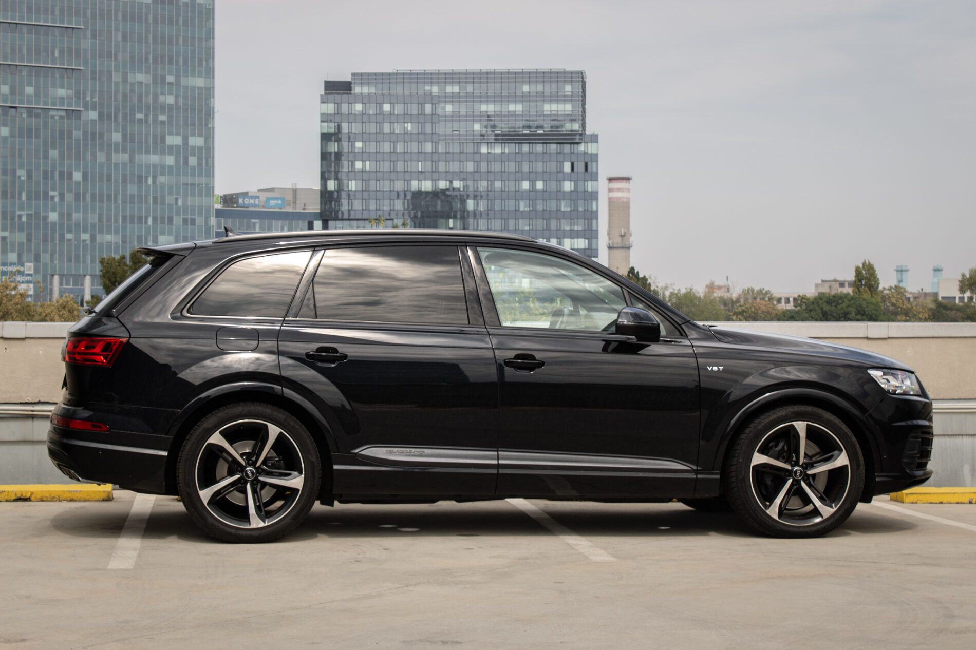 Audi Q7 - fotka 4