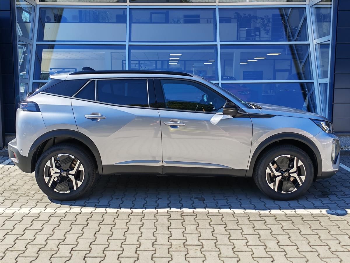 Peugeot 2008, 1,2 2008 ALLURE Hybrid 145 e-D - fotka 4