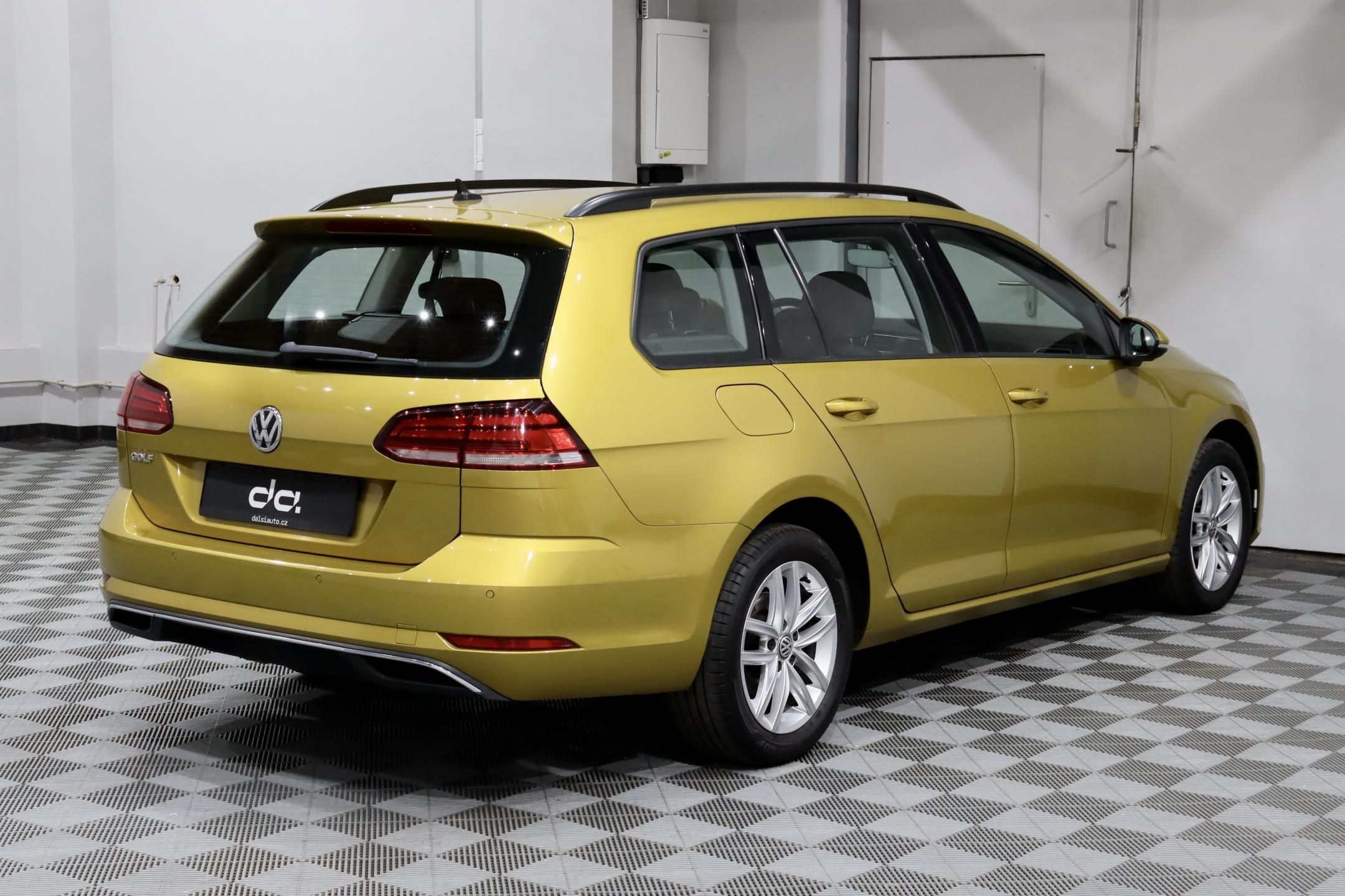 Volkswagen Golf, 7 Facelift 1.4 TSI 92 kW - fotka 6