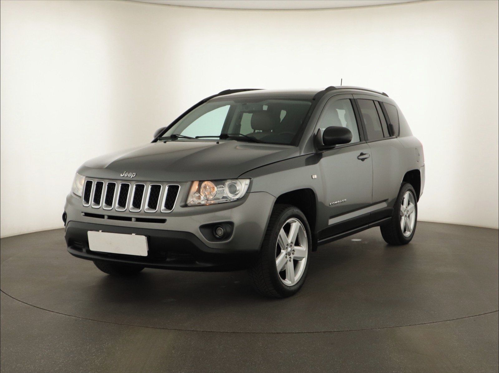Jeep Compass, 2.2 CRD, Kožené sedačky - fotka 2