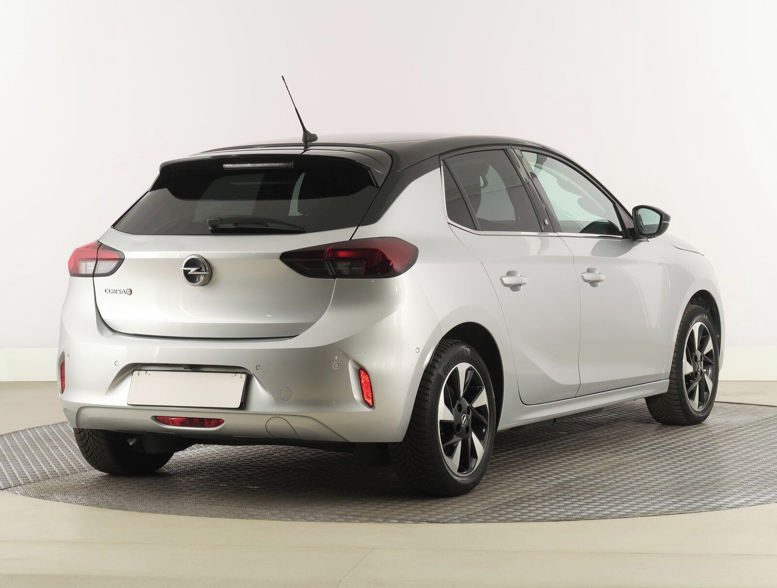 Opel Corsa, 50 kWh, SoH 96%, Elegance - fotka 5