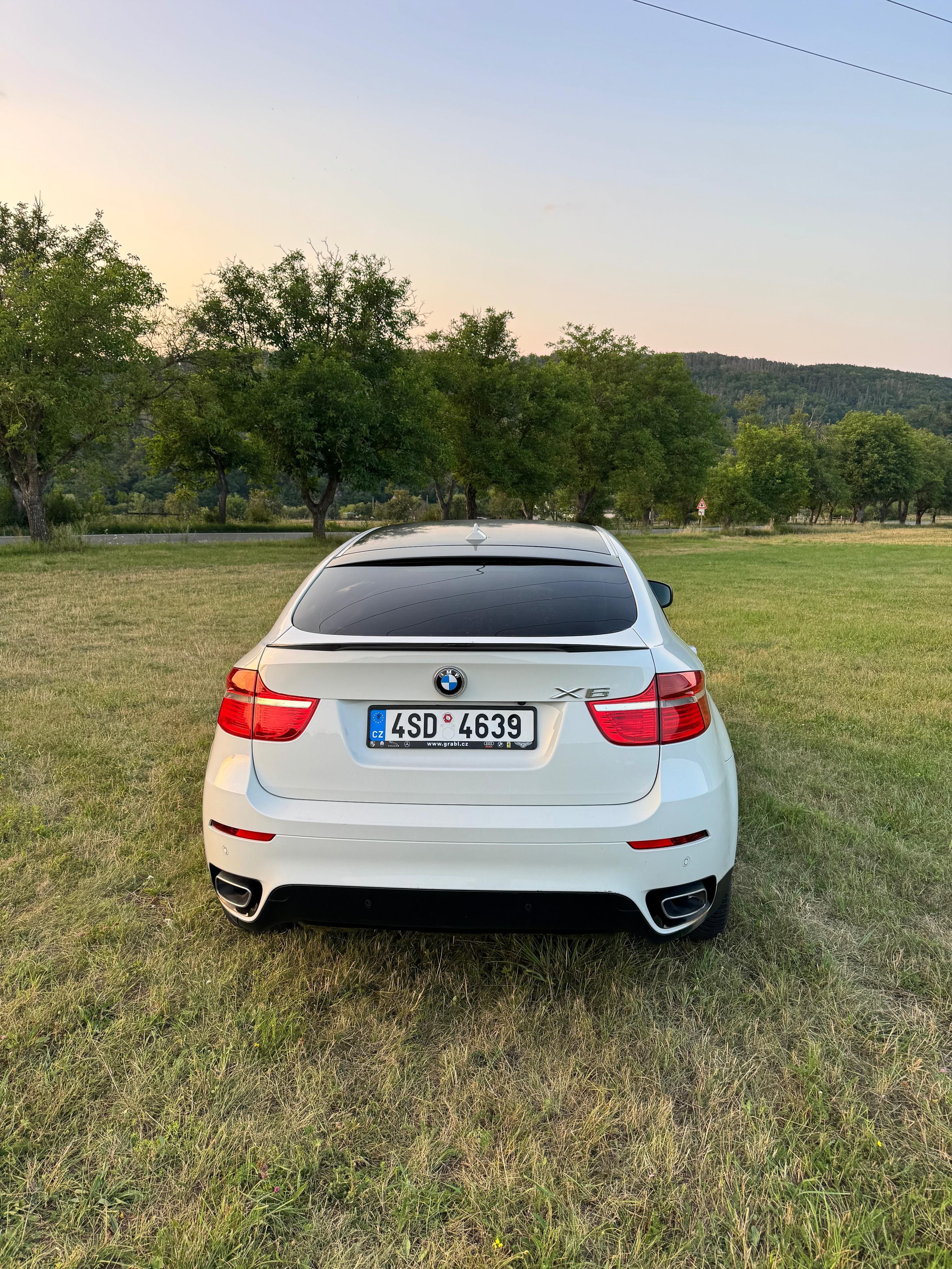 BMW X6, BMW X6 e71 40d - fotka 5