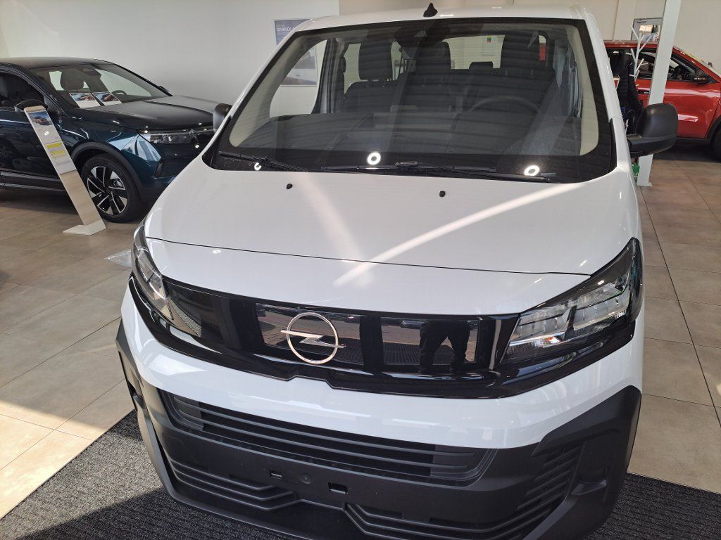 Opel Vivaro, Combi L 2.2 150k MT6 - 9 míst - fotka 4