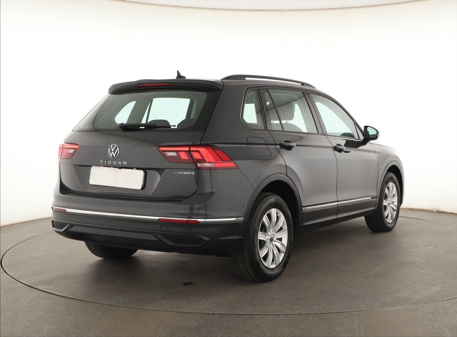 Volkswagen Tiguan, 1.4 TSI eHybrid, Automat, Navi - fotka 5