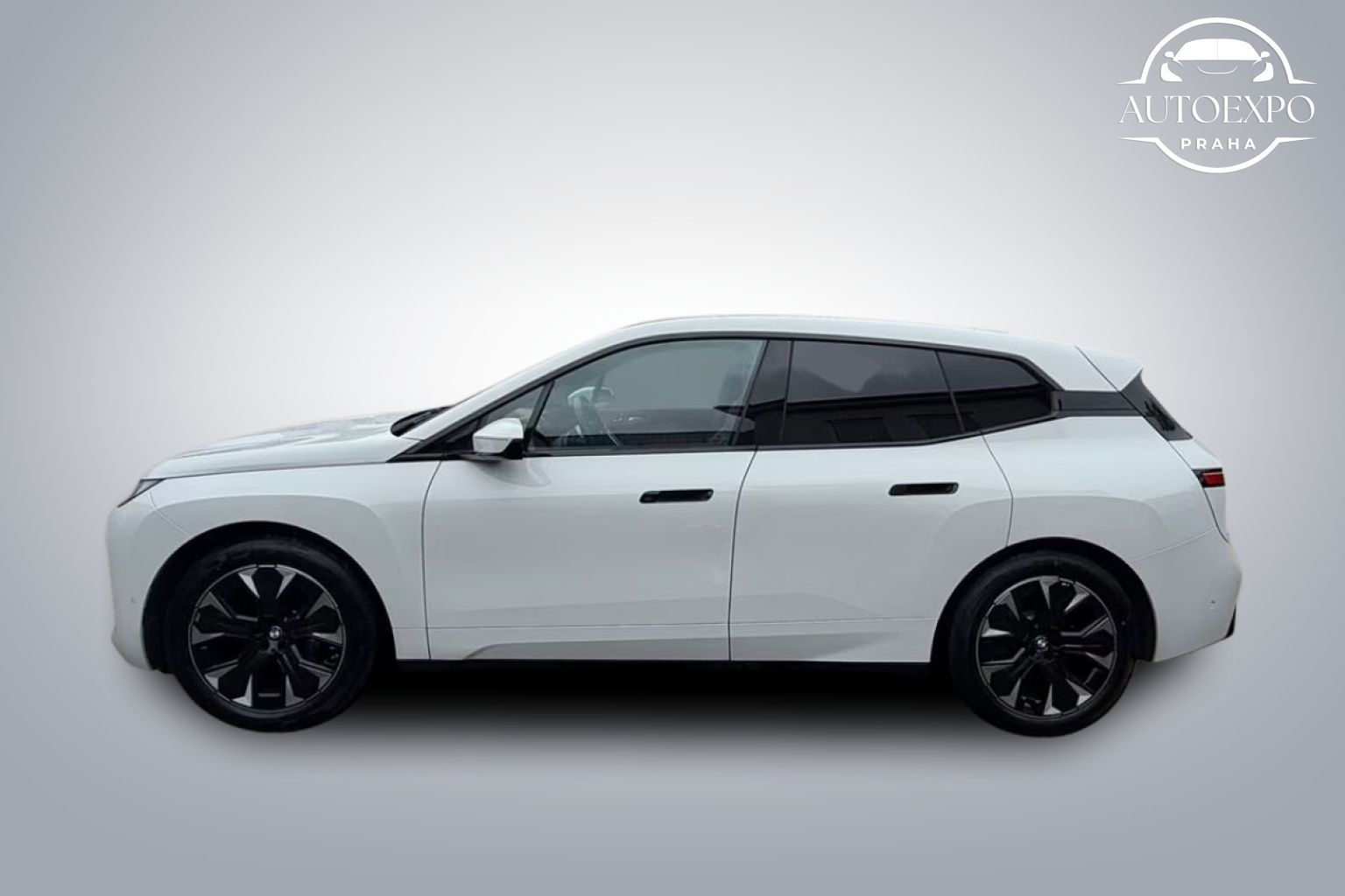 BMW iX, xDrive45 M Sport* - fotka 6