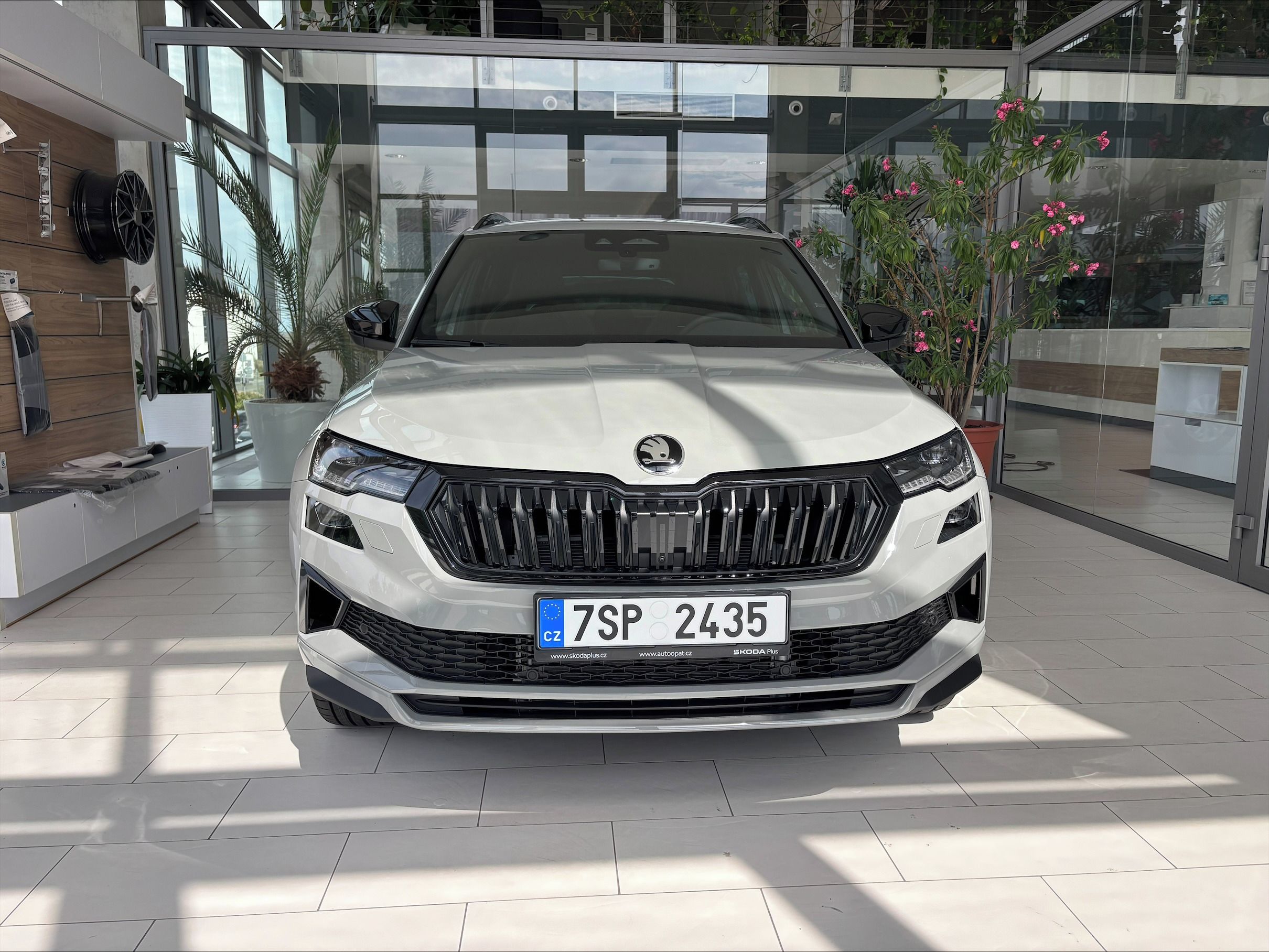 Škoda Karoq, Sportline 1,5 TSI 110 kW - fotka 2