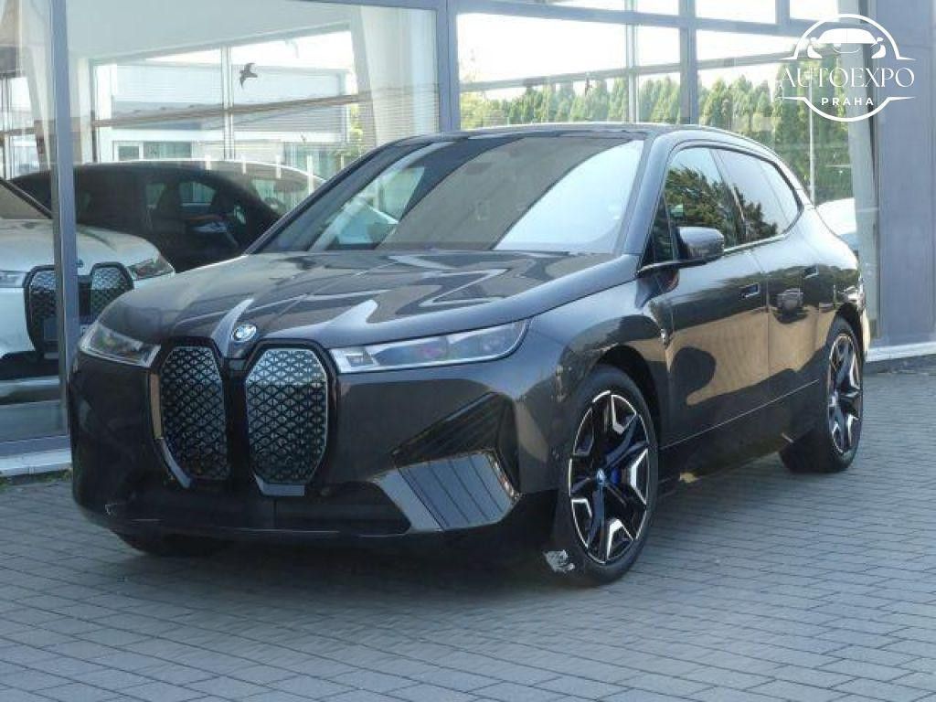 BMW iX, xDrive50*