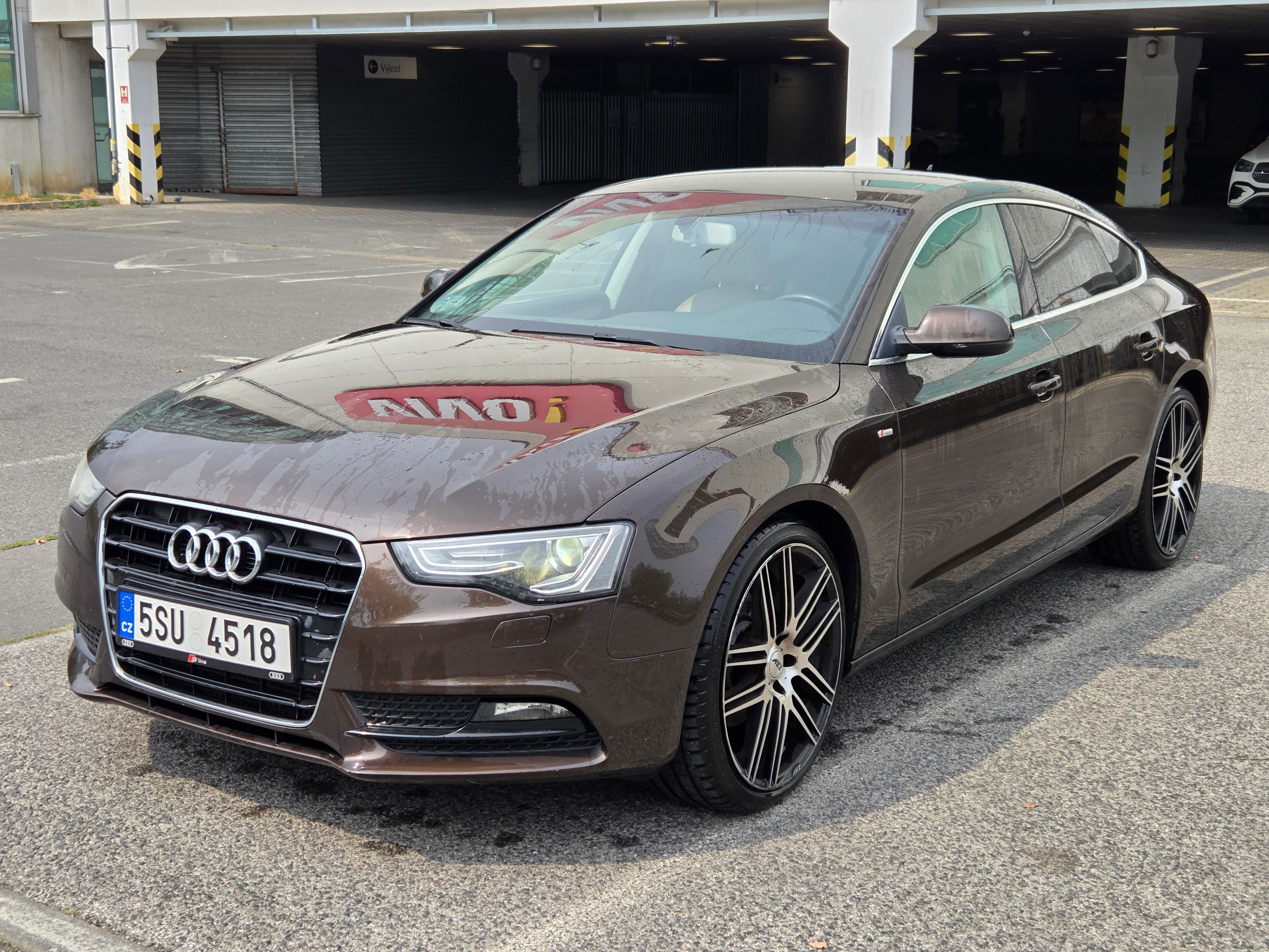 Audi A5, 2.0TDI Automat - necouvá