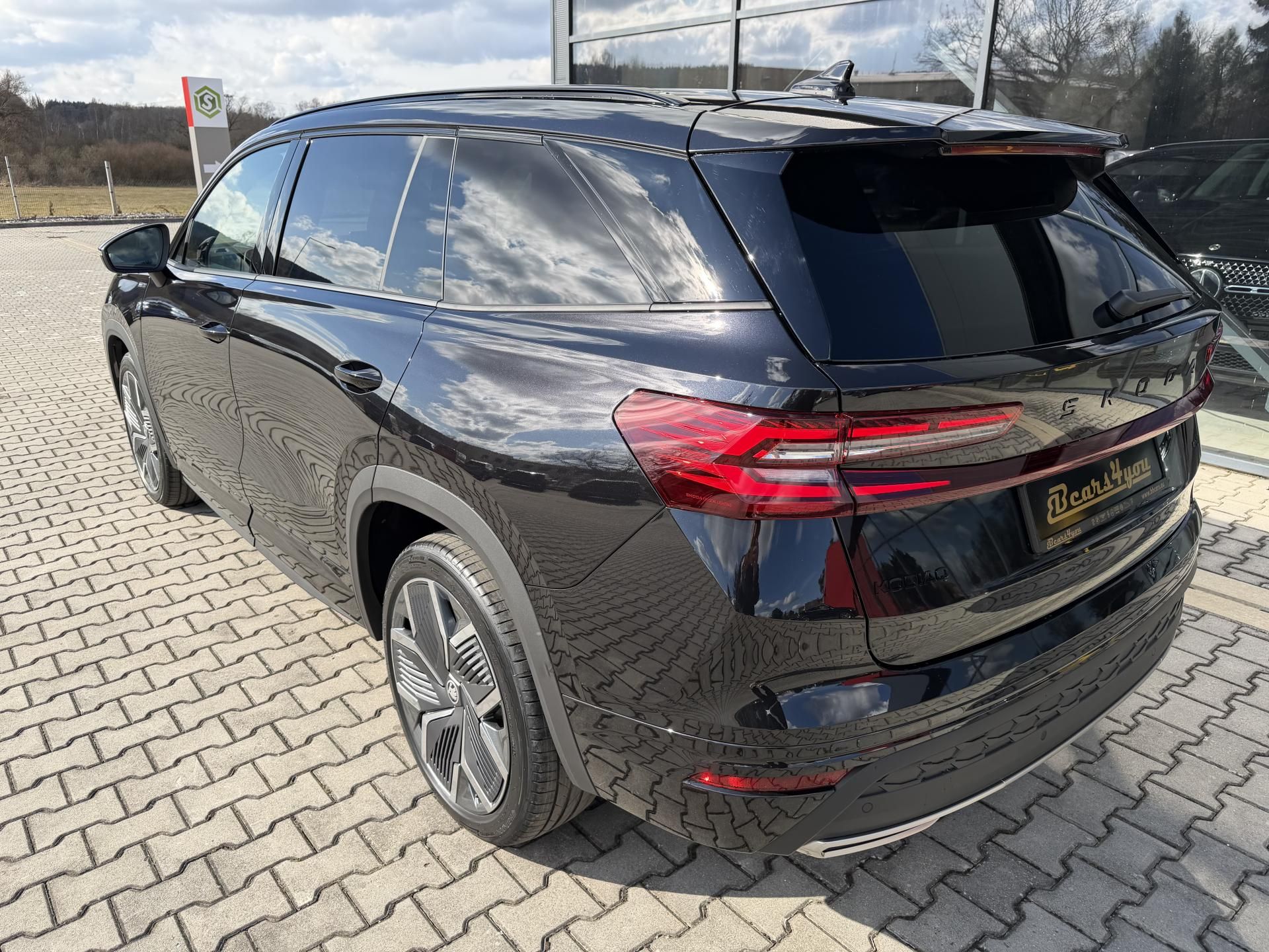 Škoda Kodiaq, 2.0TDI 142kW 4X4 SPORT HUD TZ! - fotka 5