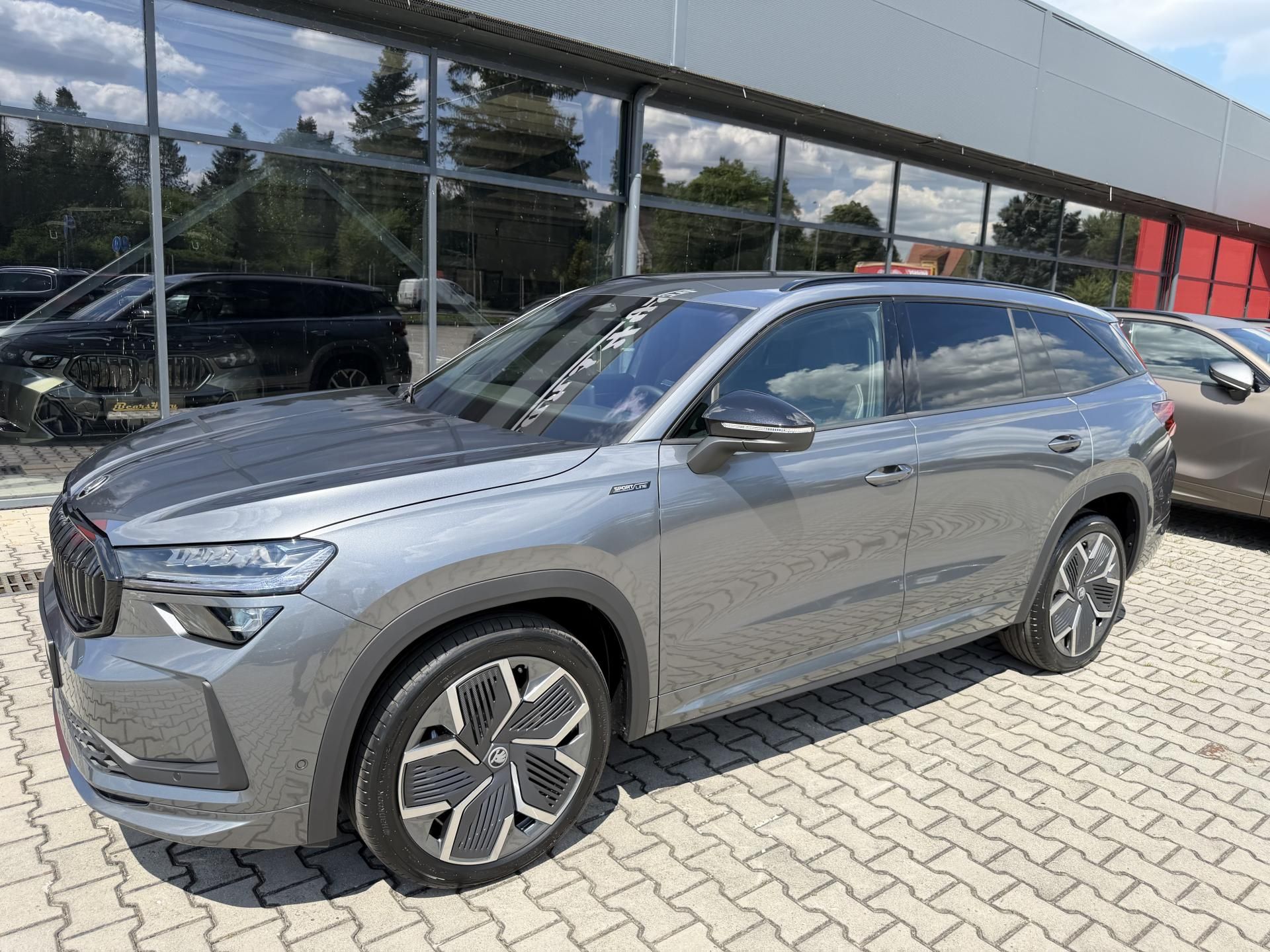 Škoda Kodiaq, 2.0TDI 142kW 4X4 SP TZ NT Z5L! - fotka 4