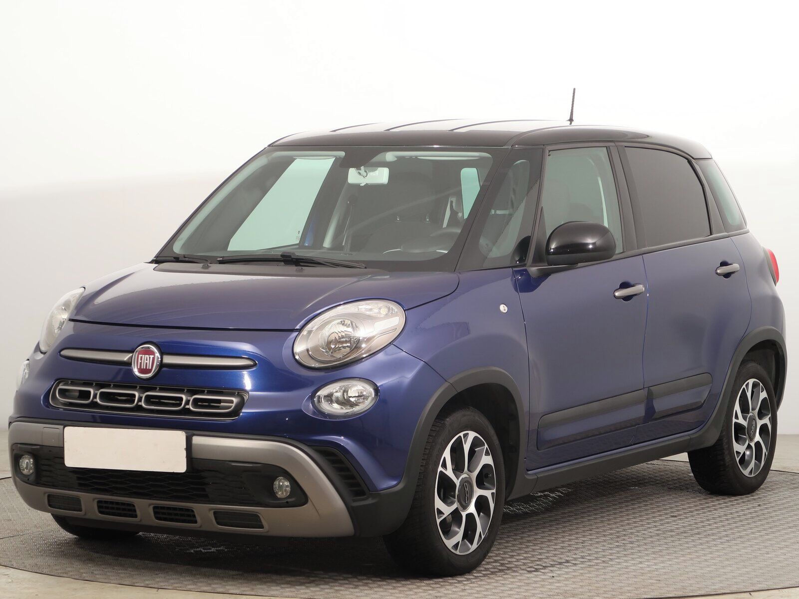 Fiat 500L, 1.4 16V, Serv.kniha - fotka 2