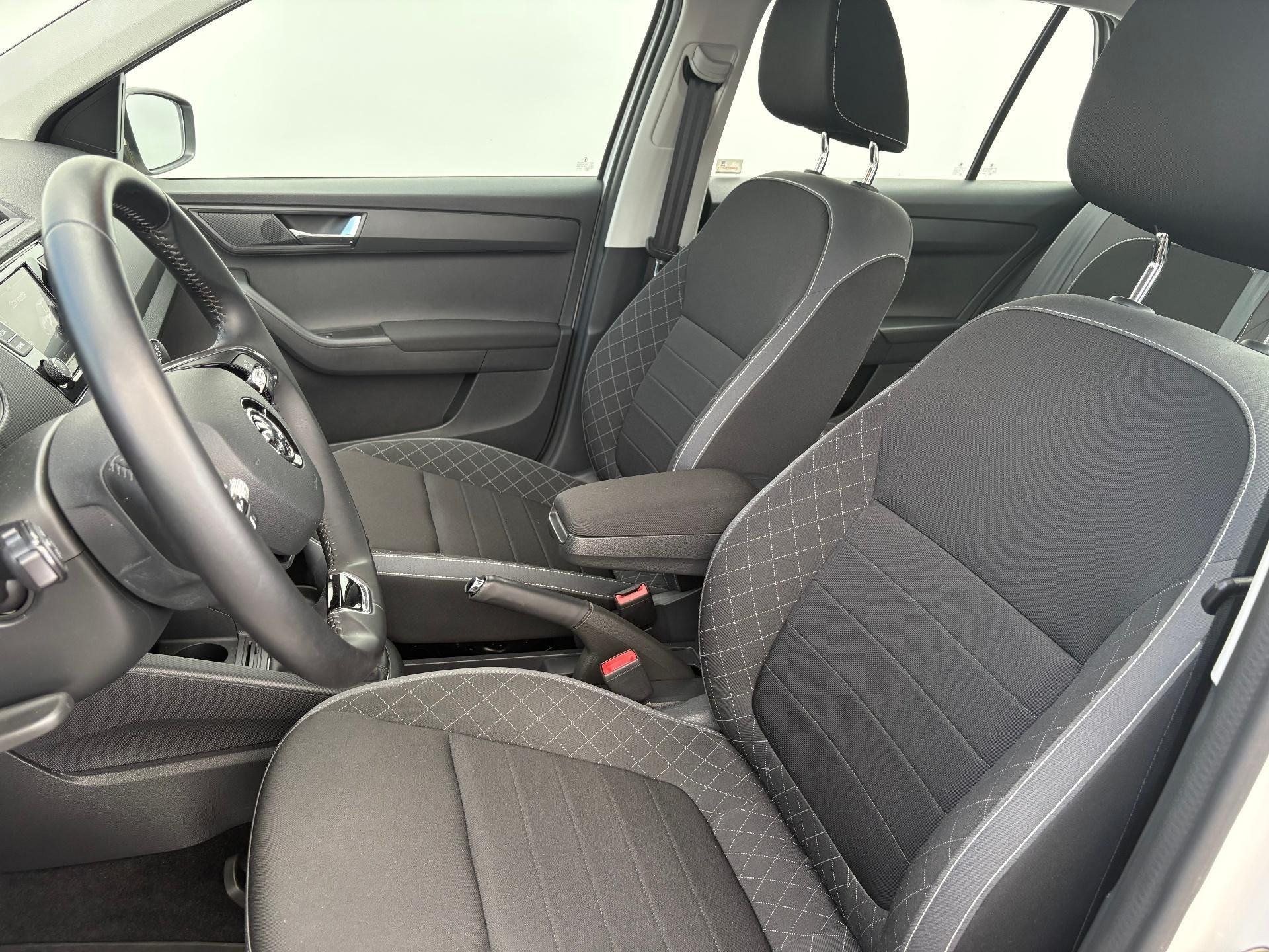 Škoda Fabia, Fabia 1.0 TSI 70kW Ambition - fotka 6