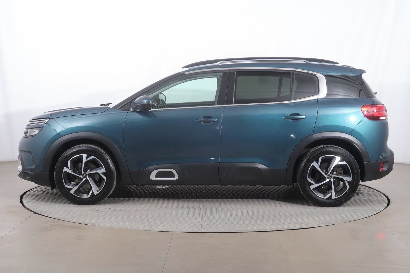 Citroën C5 Aircross, BlueHDi 130, Automat - fotka 3