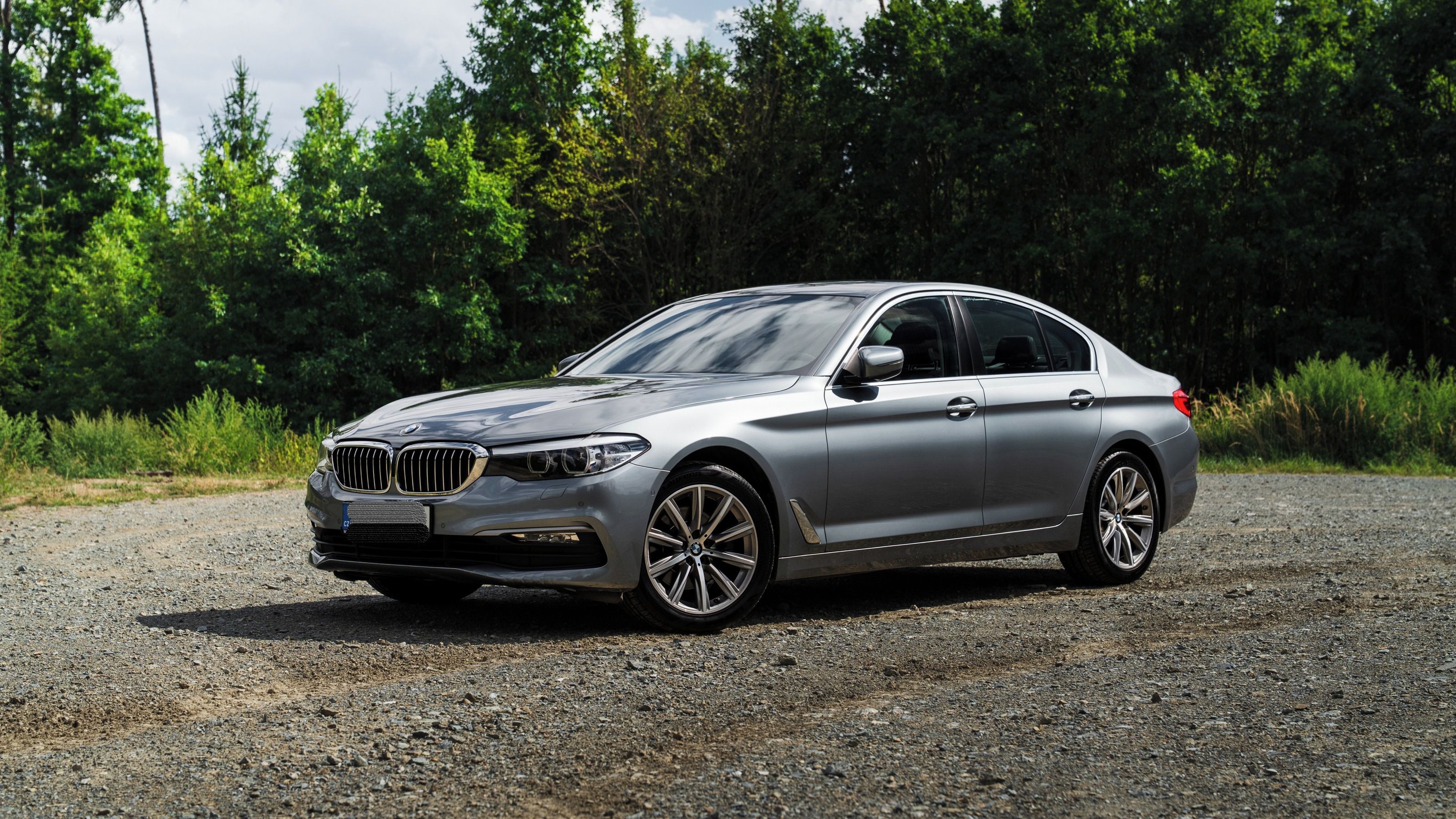 BMW Řada 5, XDRIVE