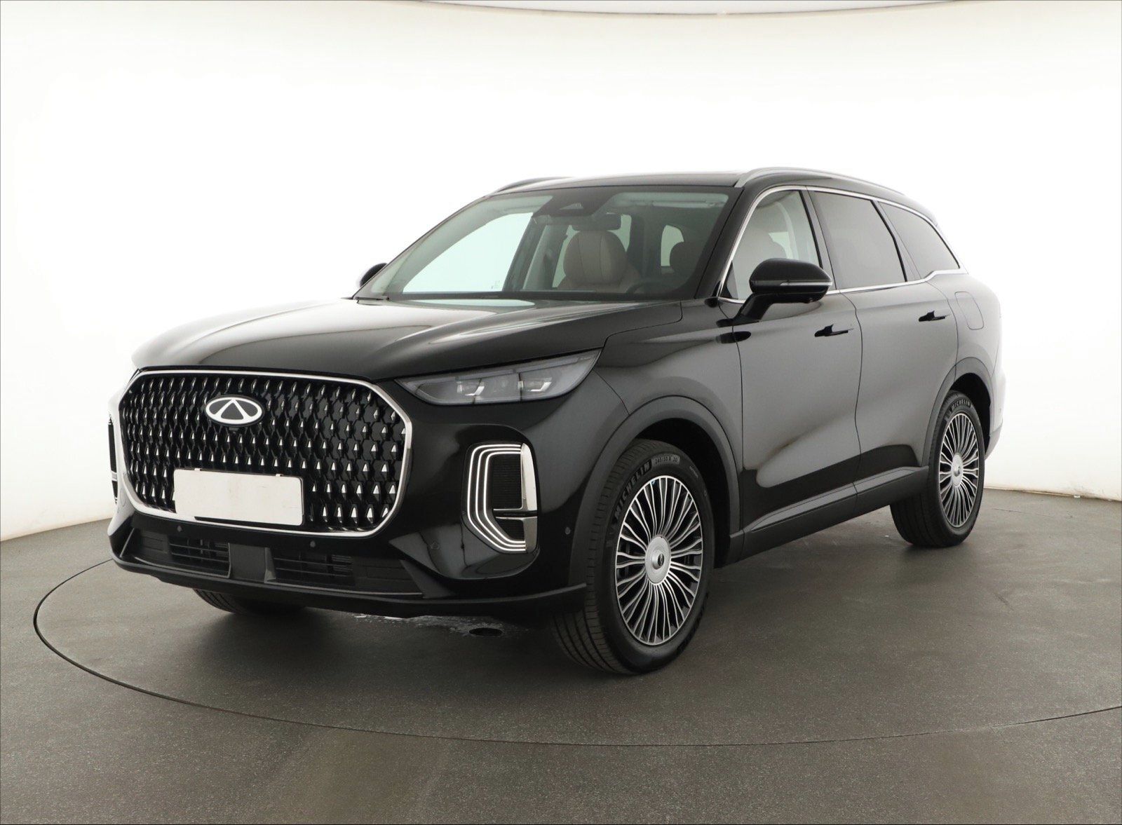 Chery Tiggo 9 PHEV, 1.5T PHEV, EV dojezd 145km - fotka 2