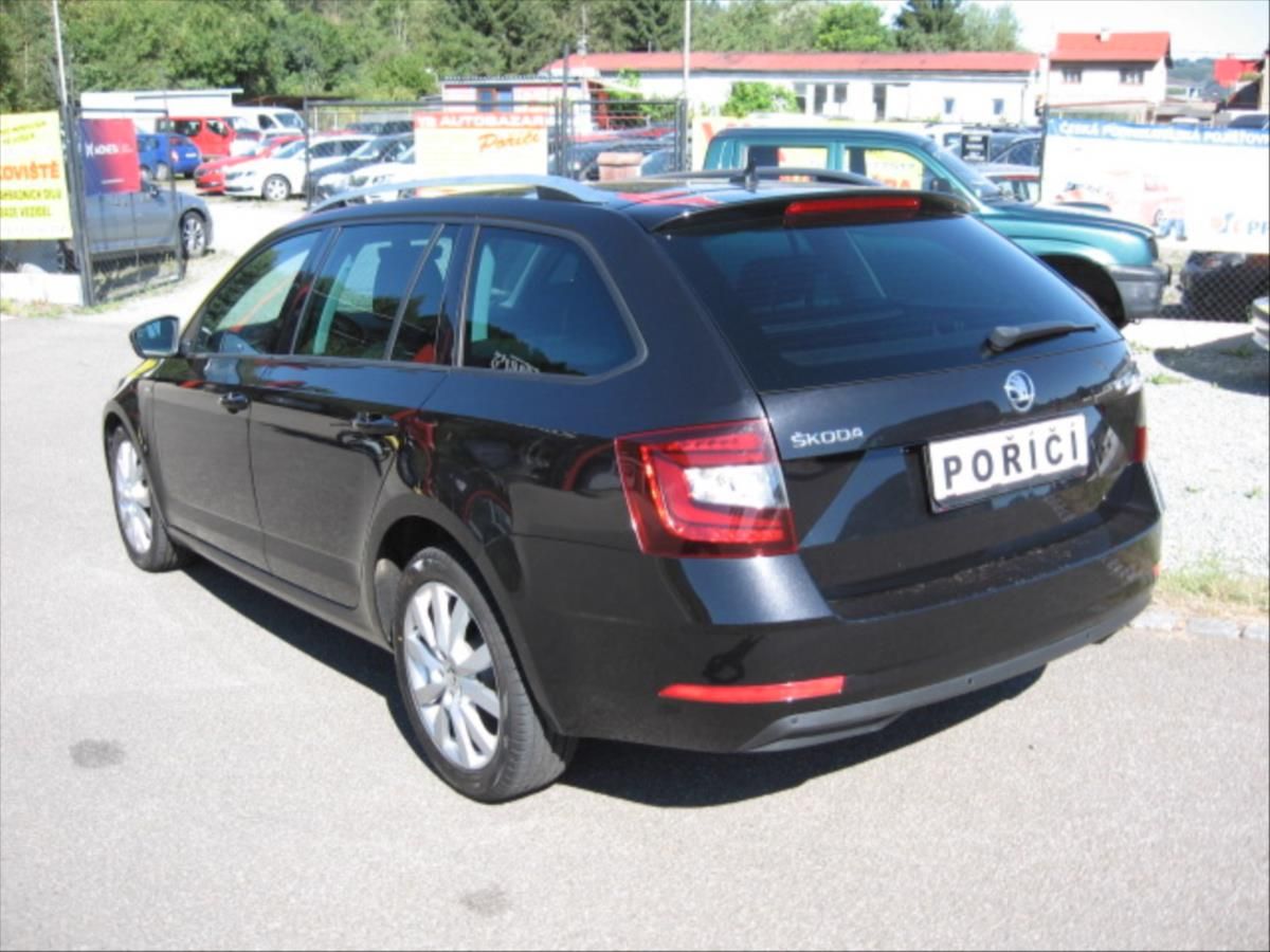 Škoda Octavia, 1,5 TSi  110 kW - fotka 4