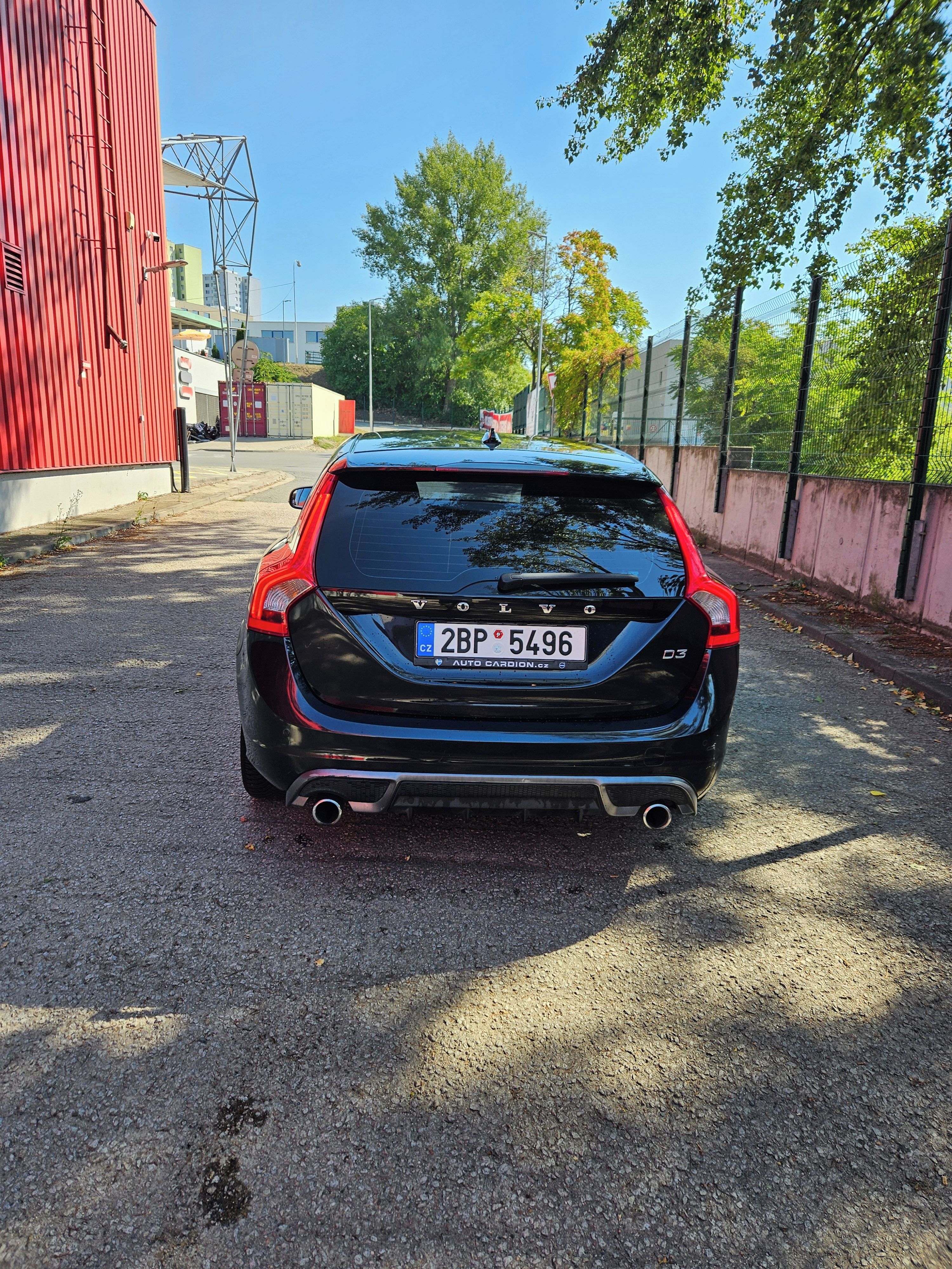 Volvo V60, R DESING - fotka 6