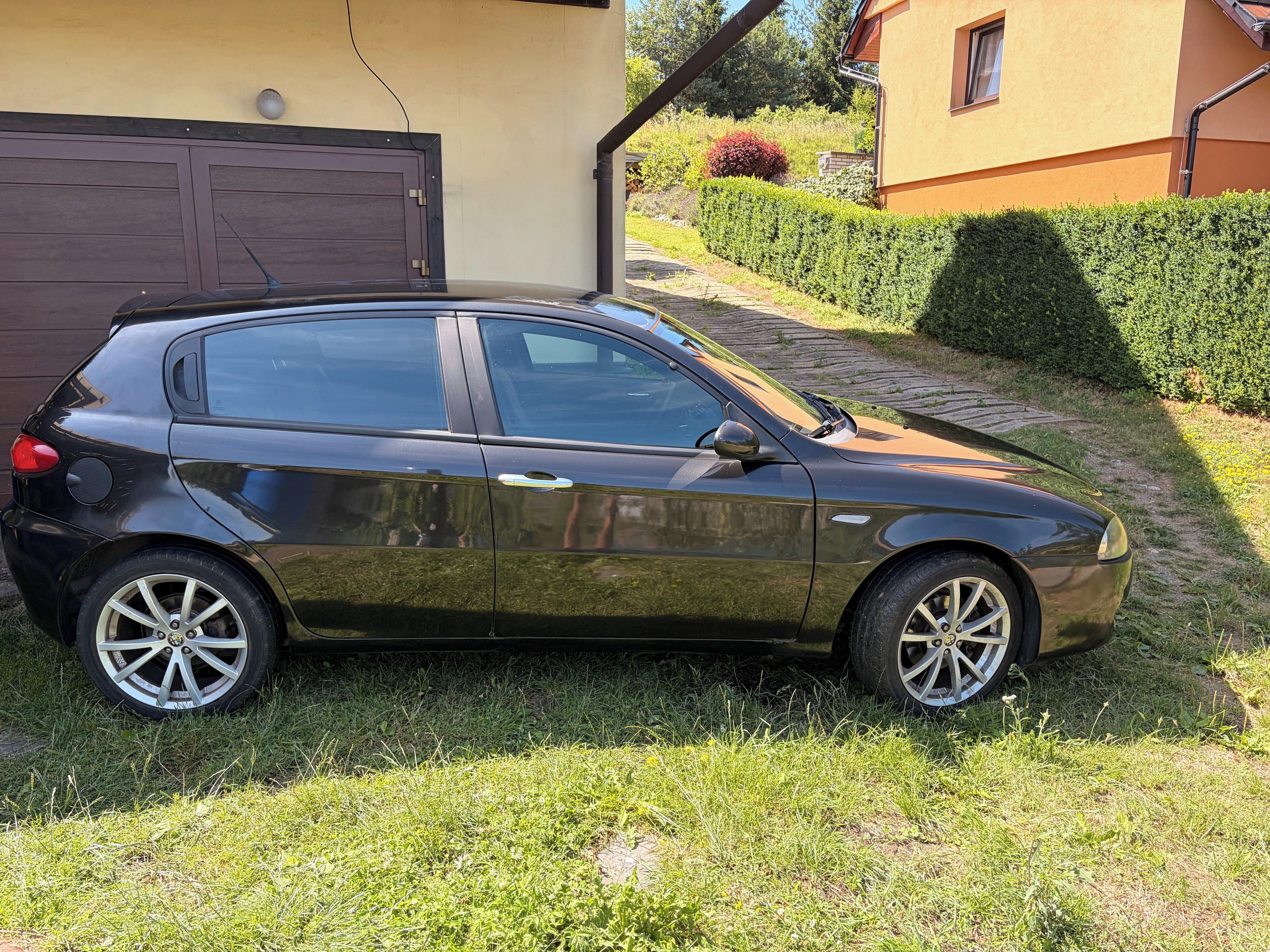 Alfa Romeo 147, Prodám Alfa Romeo 147, 1.9 JTD - fotka 4