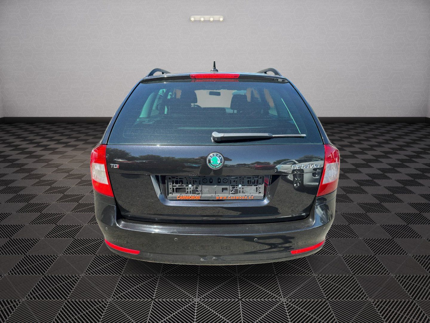 Škoda Octavia, 2,0TDI 103kw  Family - fotka 6