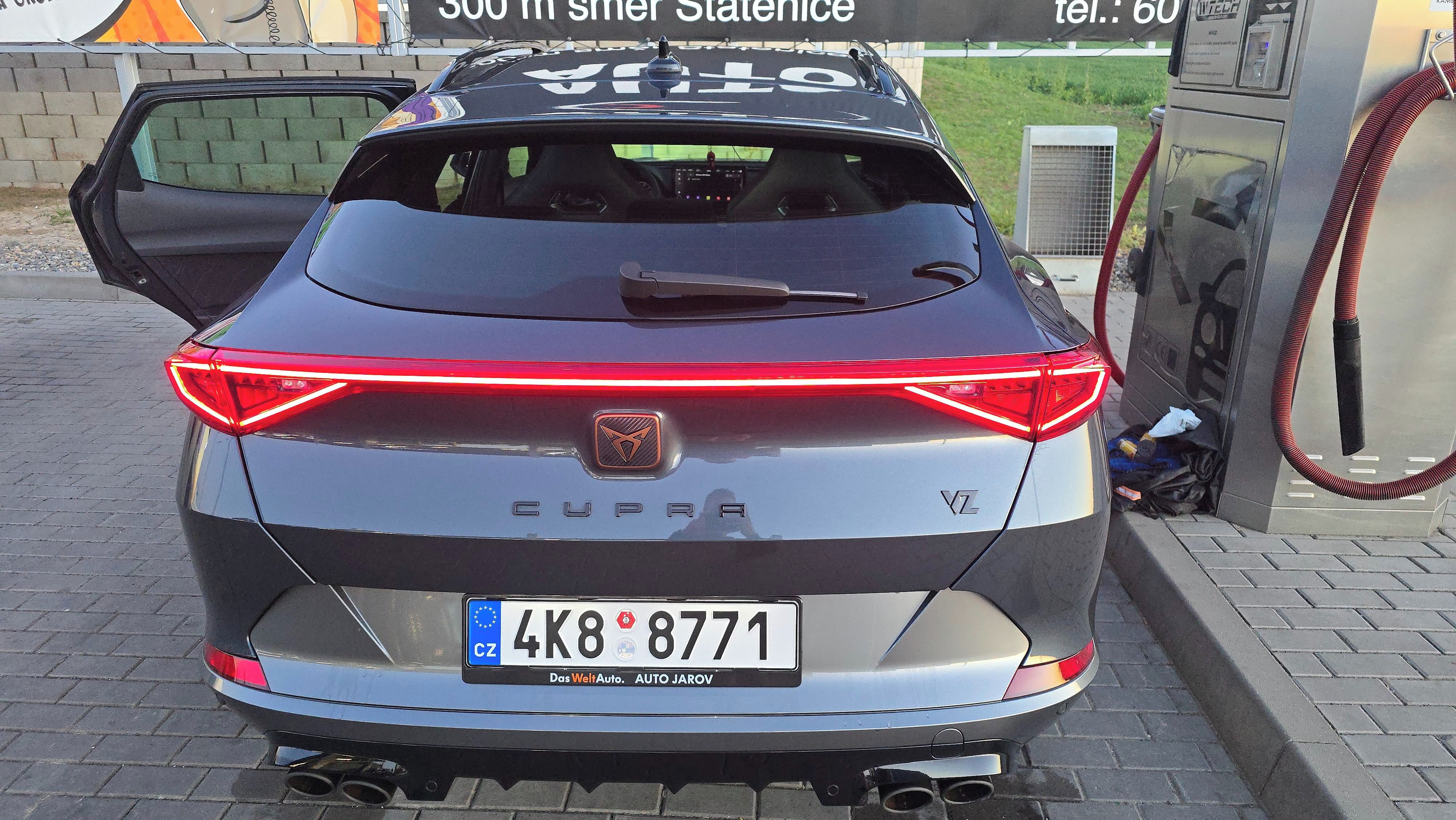 Cupra Formentor, 2.0 tsi - fotka 4