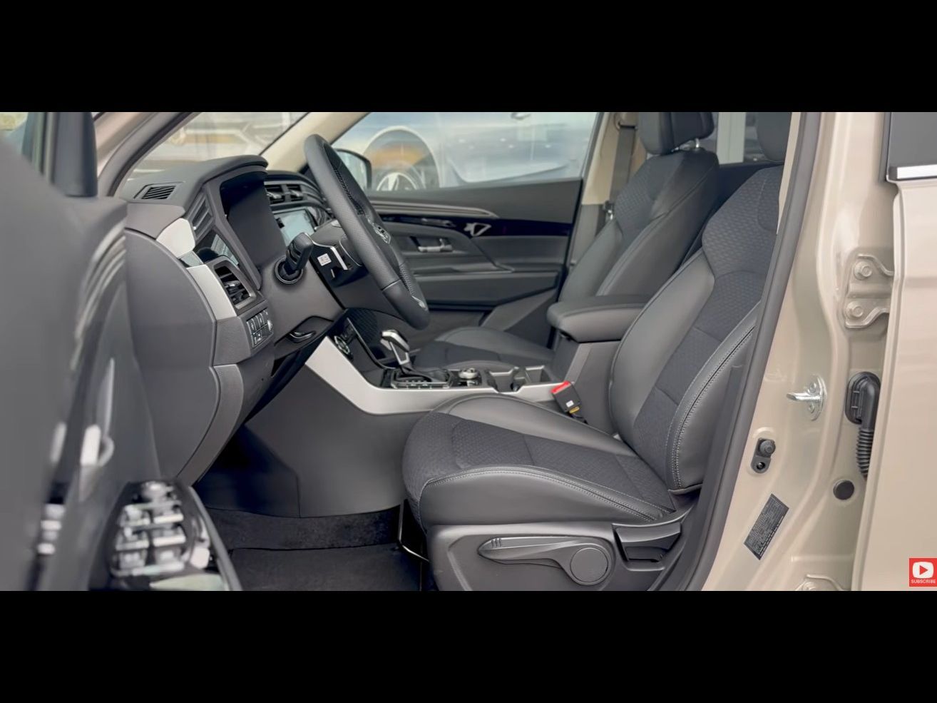 KGM Korando, Elegant FWD A6 - fotka 3