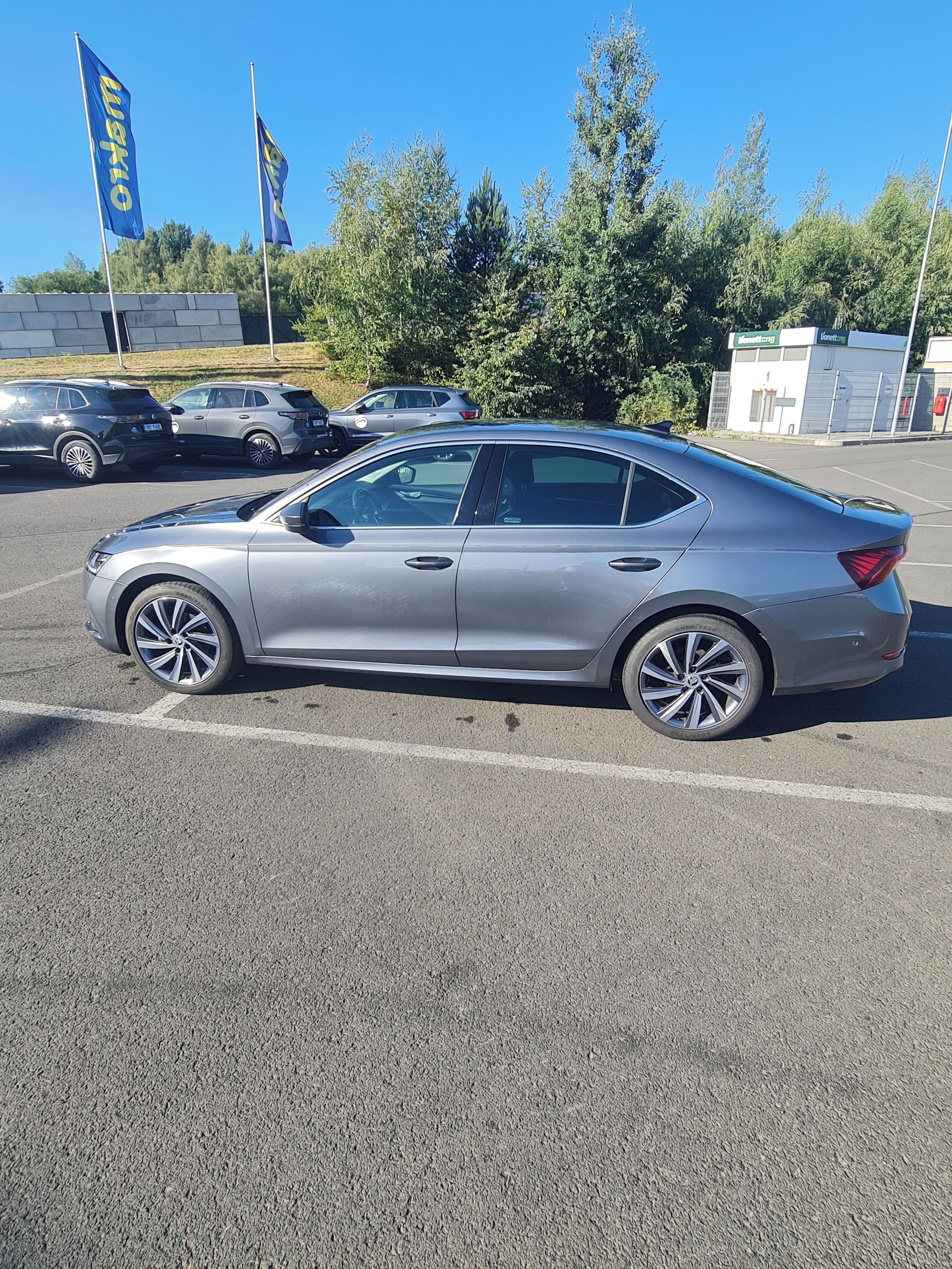 Škoda Octavia, 2,0TDI, DSG, Style plus, 110kw - fotka 4
