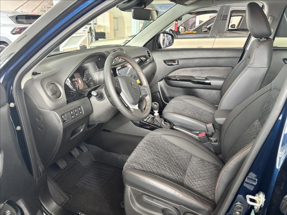 Suzuki Vitara, 1,4 BoosterJet ALLGRIP  Elegan - fotka 5
