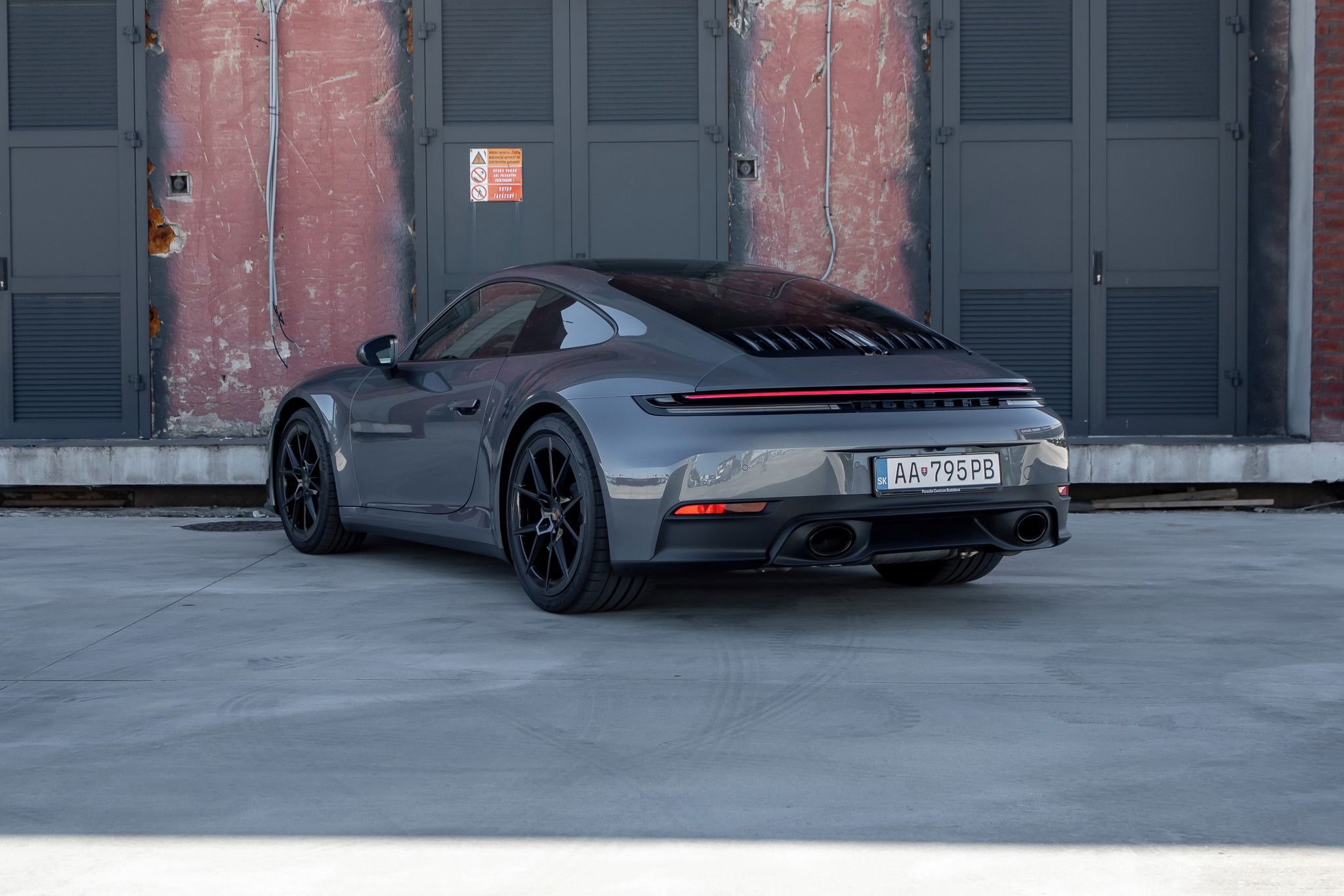 Porsche 911, Carrera 992.2 Bose/Pano/SportC - fotka 4