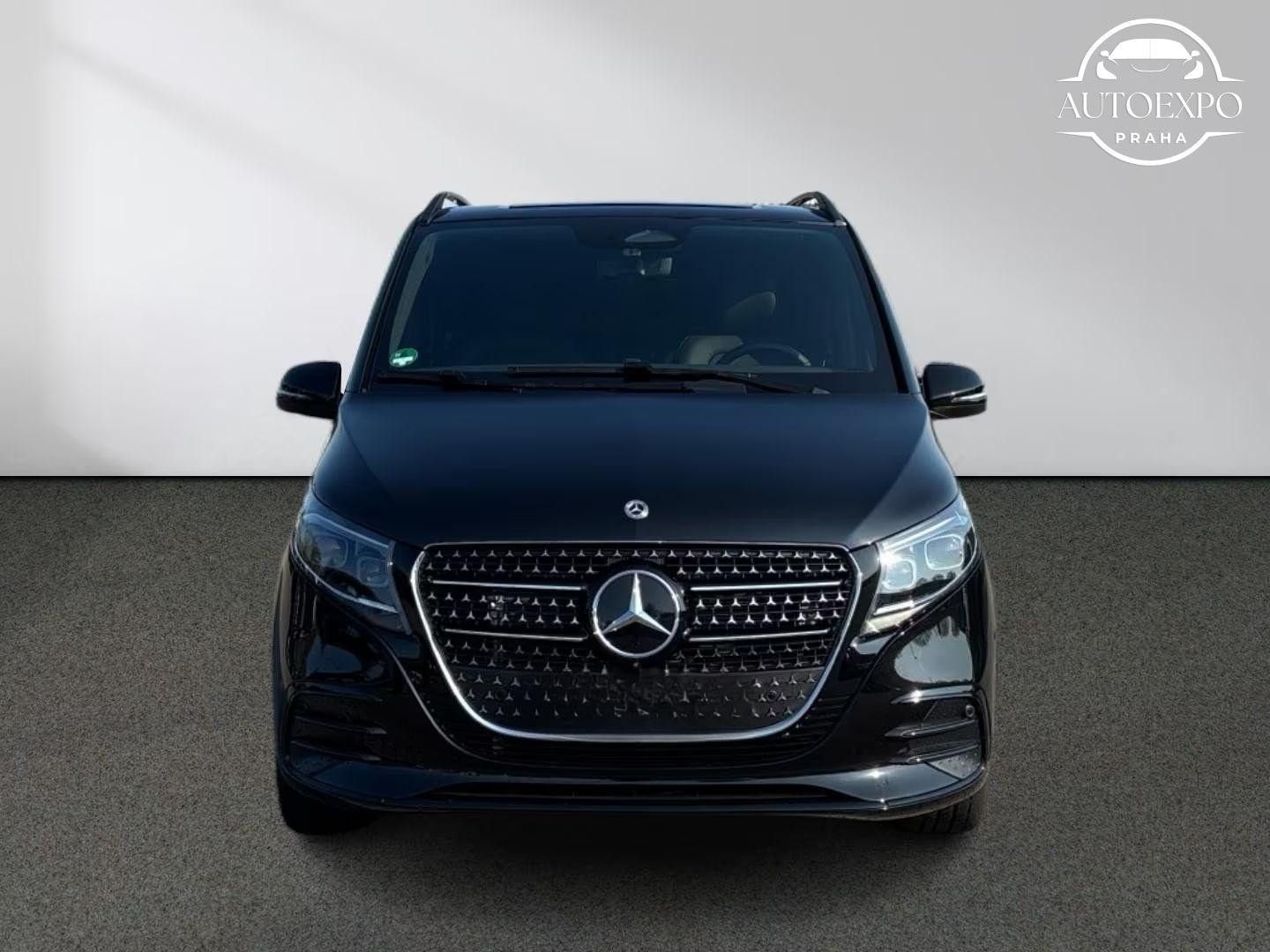 Mercedes-Benz Třídy V, 300d* 4x4 extralong *AMG* - fotka 4