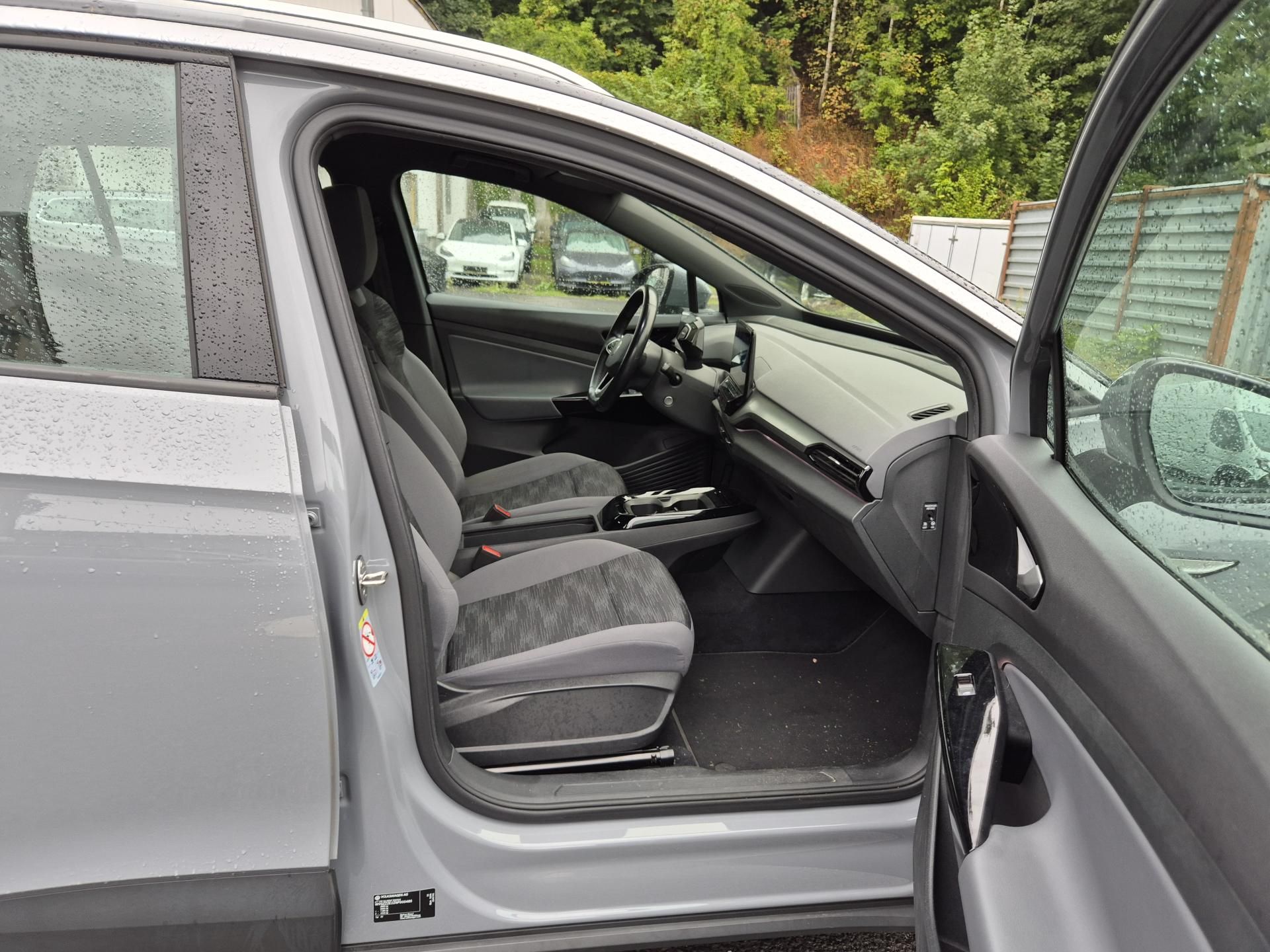 Volkswagen ID.4, 150kw, PERFORMACE SOH 91,0% - fotka 3