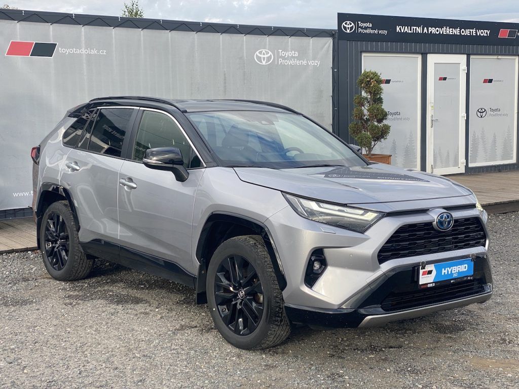 Toyota Rav4, 2.5HSD, ČR, Selection, 4x4
