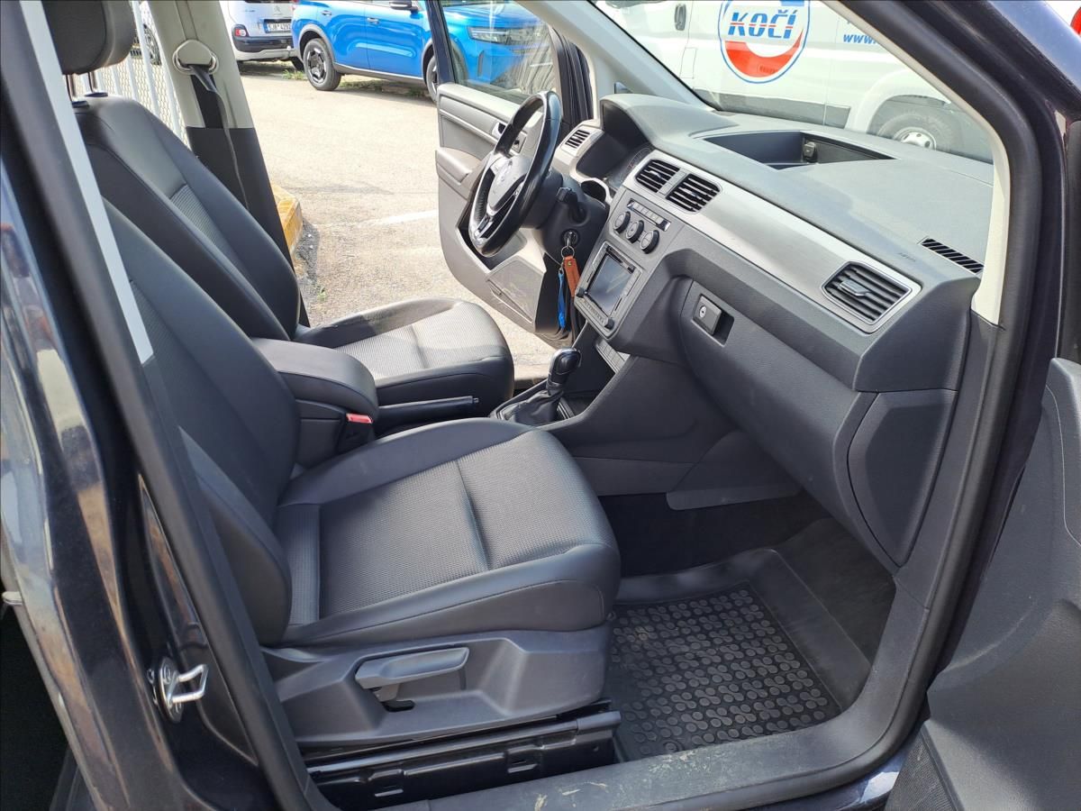 Volkswagen Caddy, 2,0 TDI DSG - fotka 6