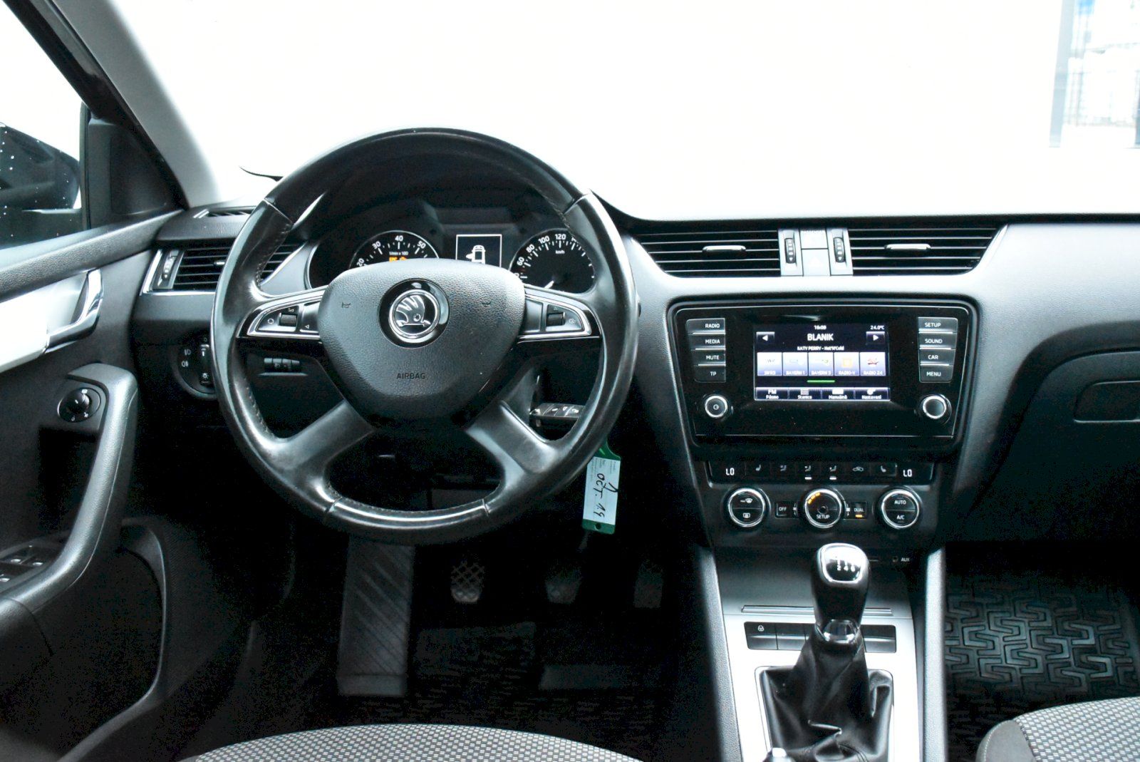 Škoda Octavia, 1.4 Tsi - fotka 5