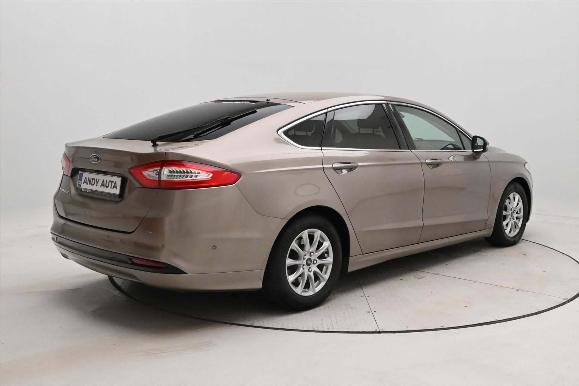 Ford Mondeo, 2,0 EcoBlue 110 kW Titanium Zá - fotka 5