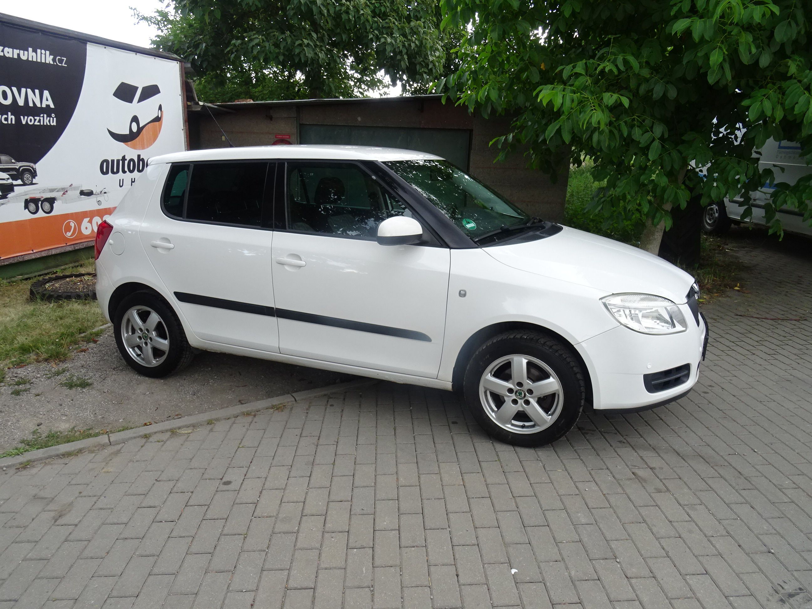 Škoda Fabia, 1.2 I PRAV. SERVIS, NOVÁ STK ! - fotka 2