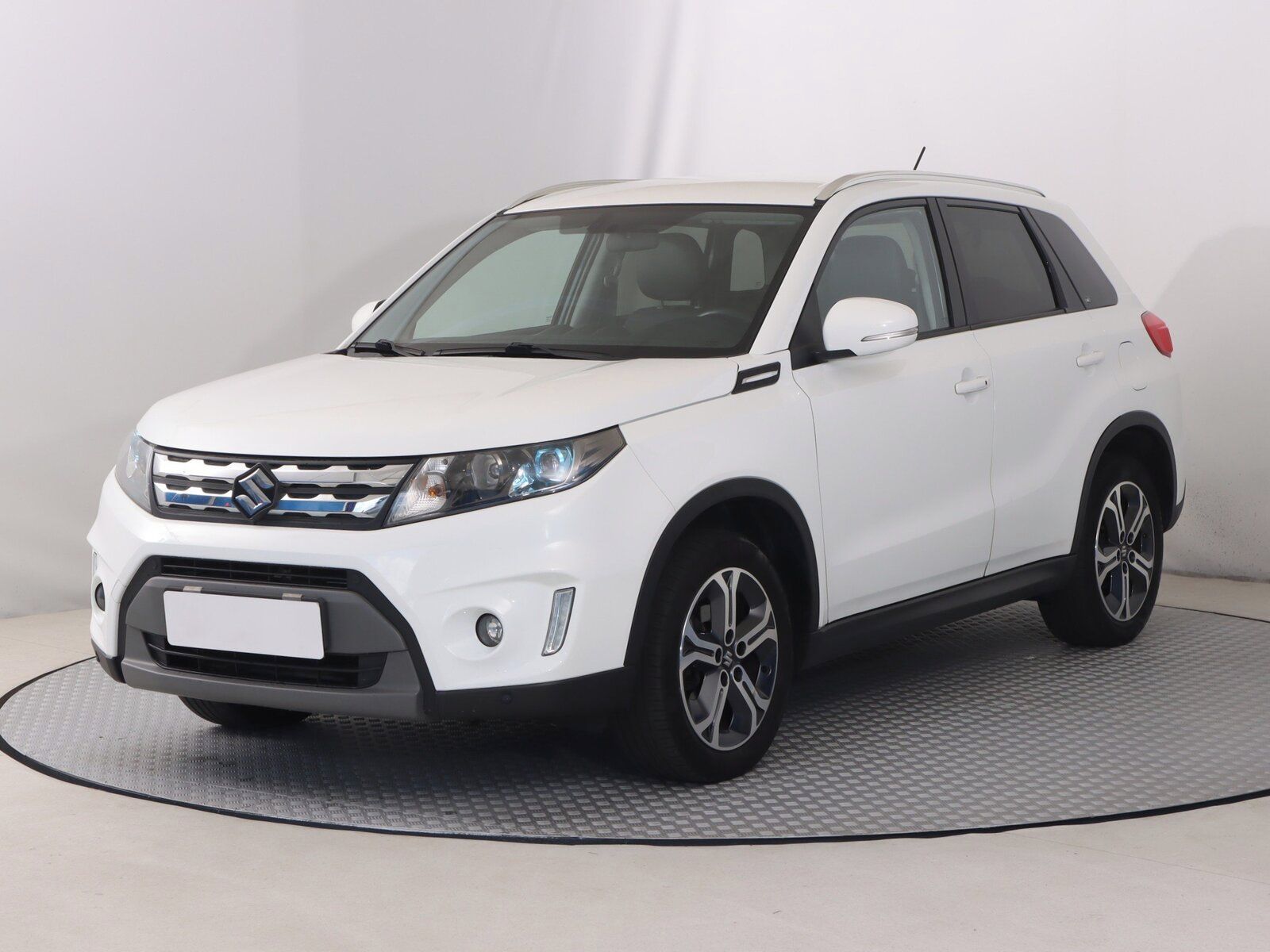 Suzuki Vitara, 1.6 VVT, 4X4, Serv.kniha - fotka 2