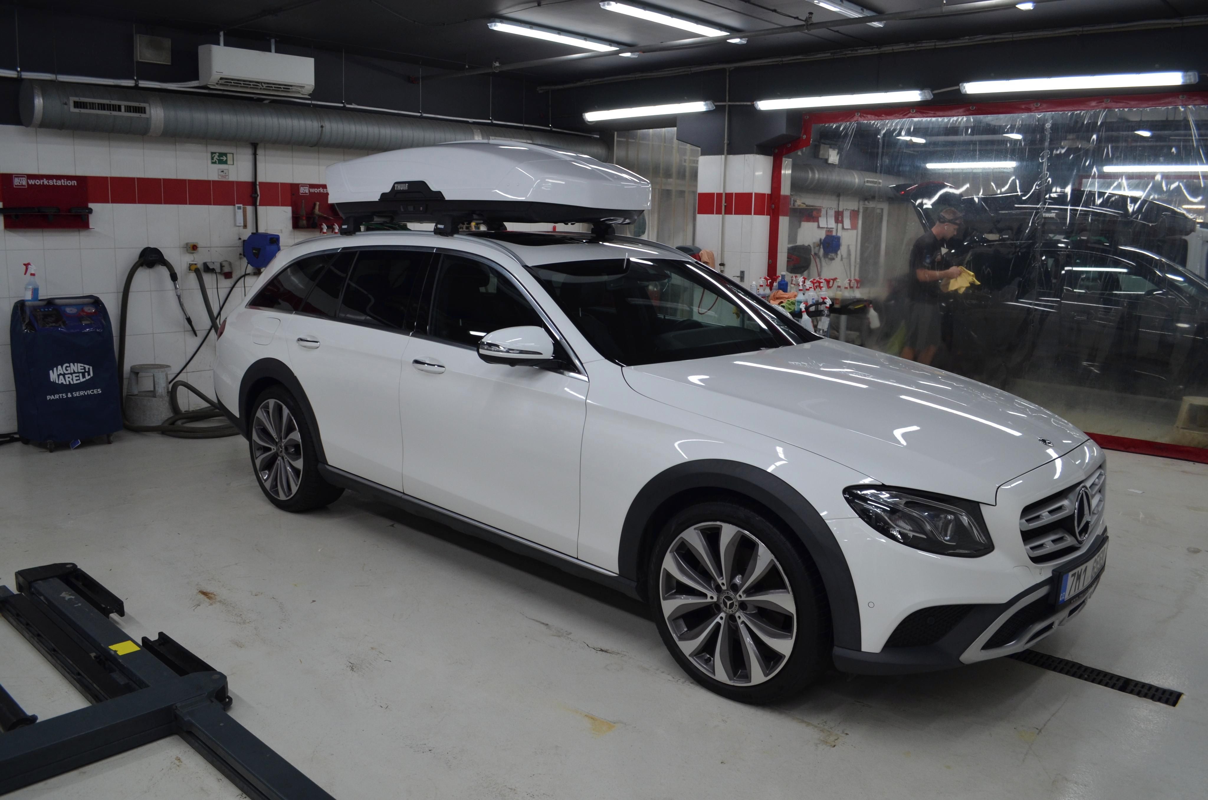 Mercedes-Benz Třídy E, 4MATIC, ALL TERRAIN, AIR, DPH - fotka 4