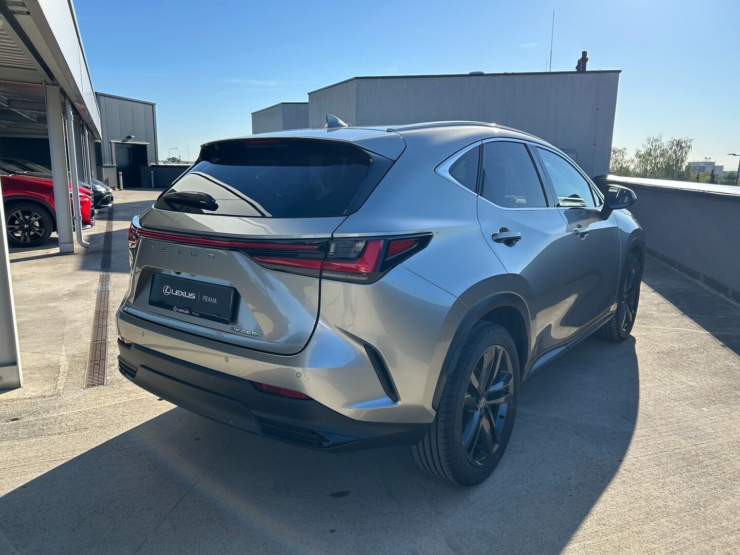 Lexus NX 350h, 350h 2.5 HEV EXECUTIVE TOP - fotka 3