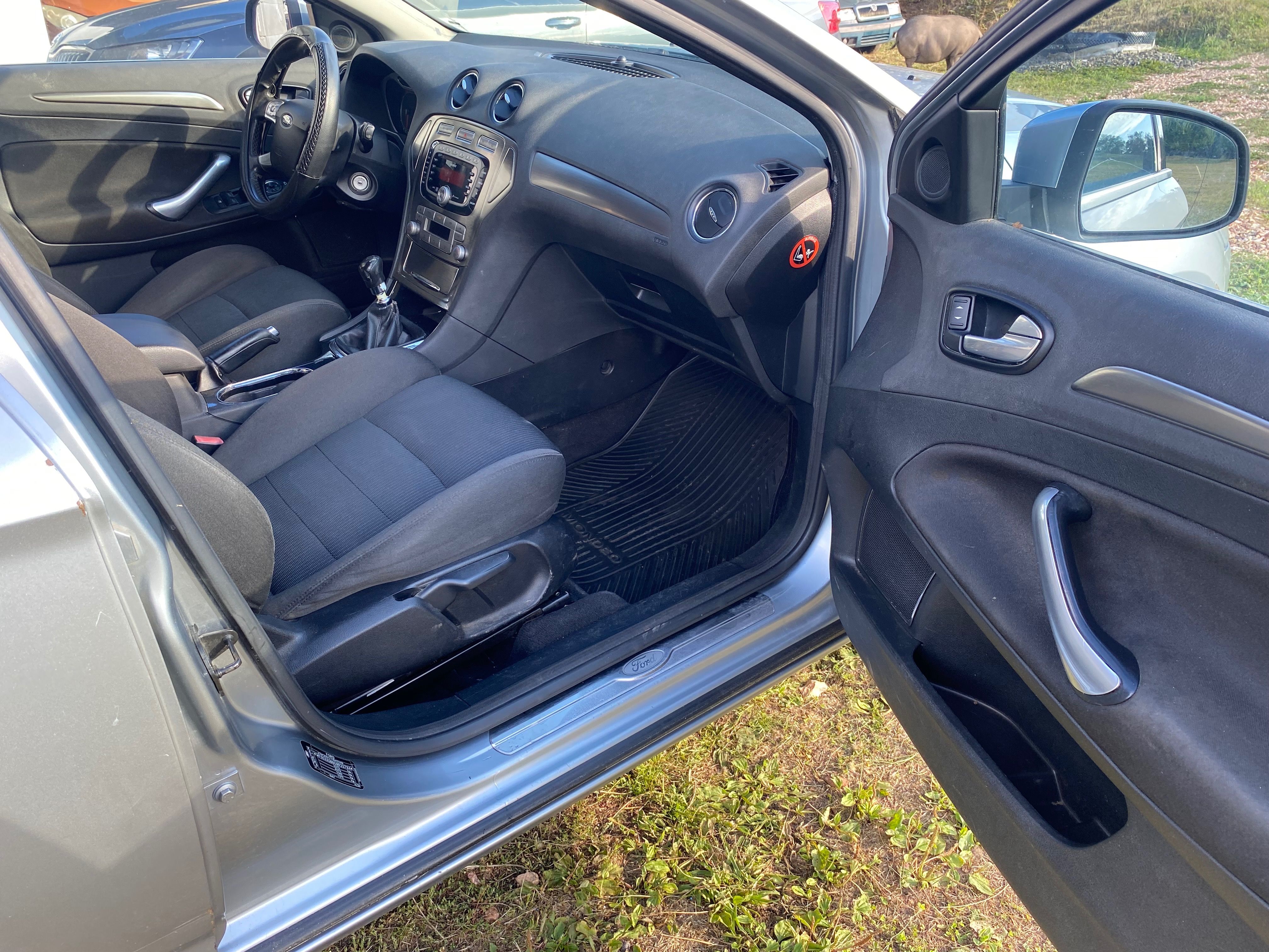 Ford Mondeo, 2.0TDCi - fotka 6