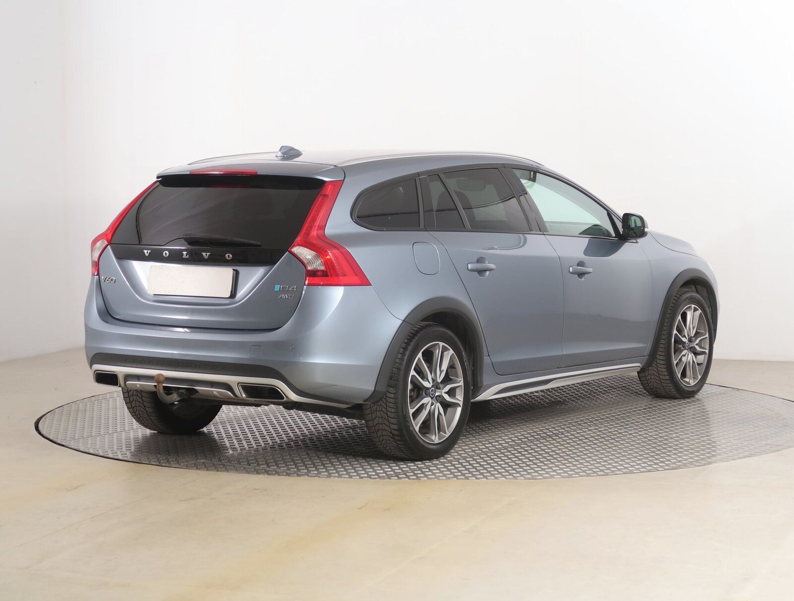 Volvo V60, D4 2.4 AWD, 4X4, Automat - fotka 5