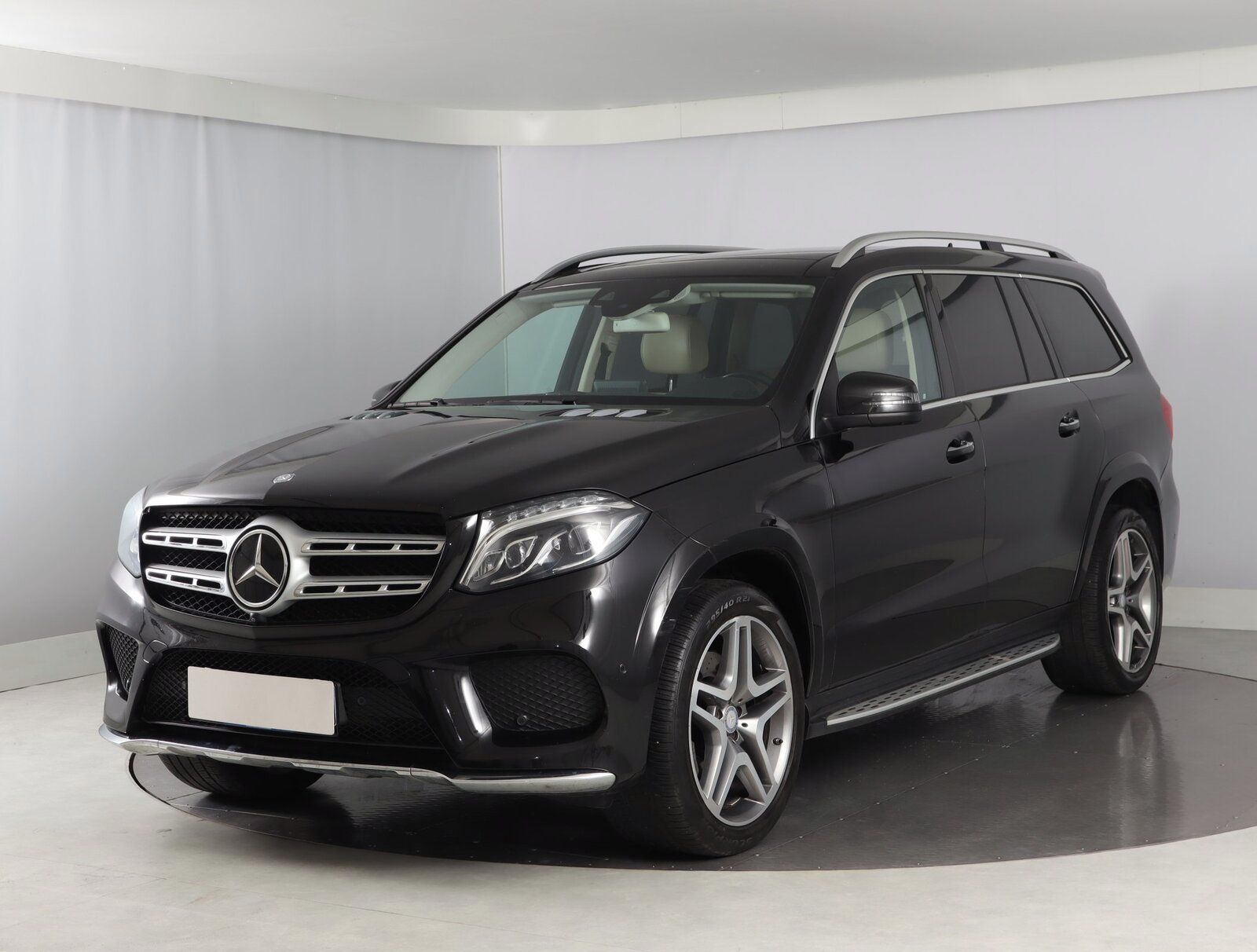 Mercedes-Benz GLS, 500 4MATIC, 4X4, Automat - fotka 2