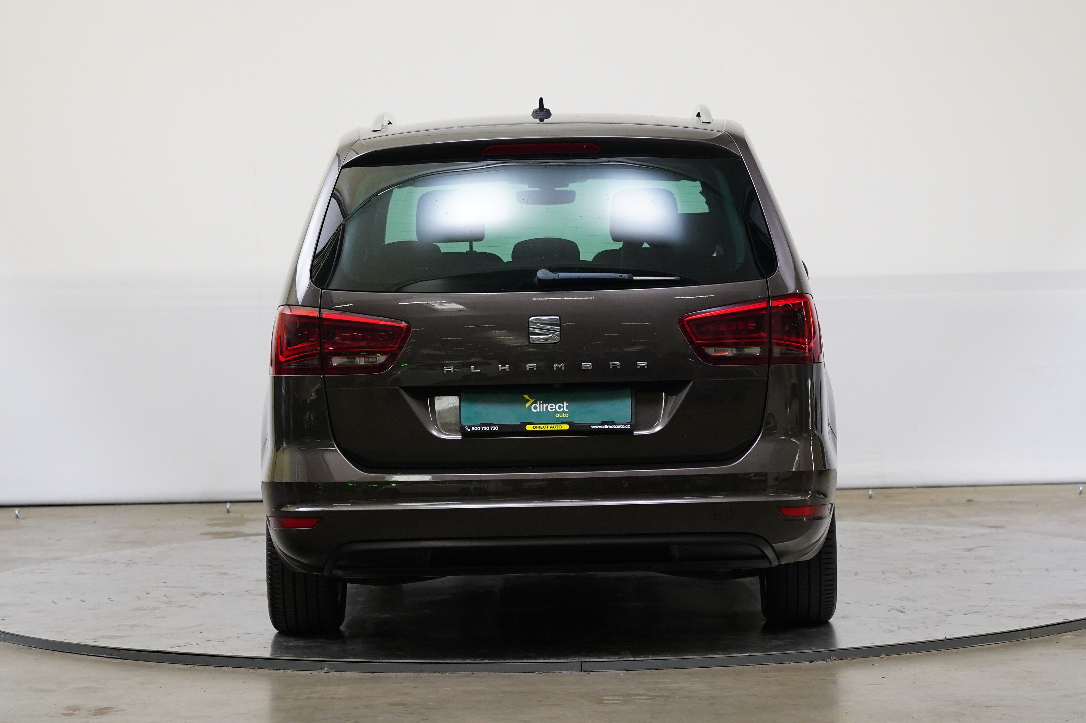 Seat Alhambra, 2.0 TDI 135 kW DSG Style - fotka 6