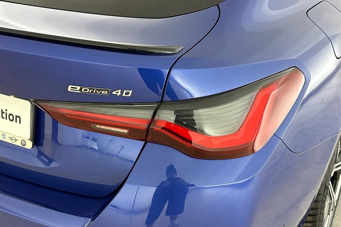 BMW i4, eDrive40 - fotka 5