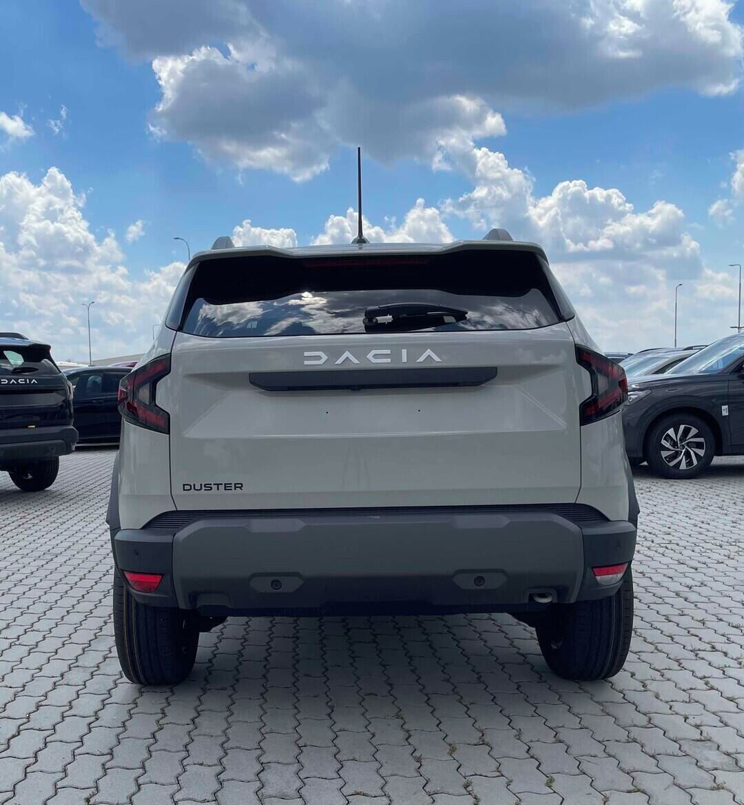 Dacia Duster, Journey Hybrid 155 1.8 115 kW - fotka 6