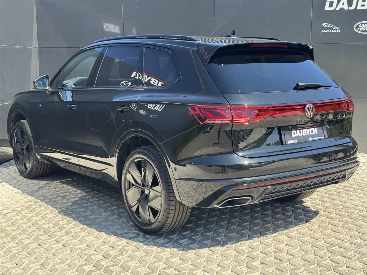 Volkswagen Touareg, 3,0 TSI V6 R-Line 4MOT ZÁRUKA - fotka 6