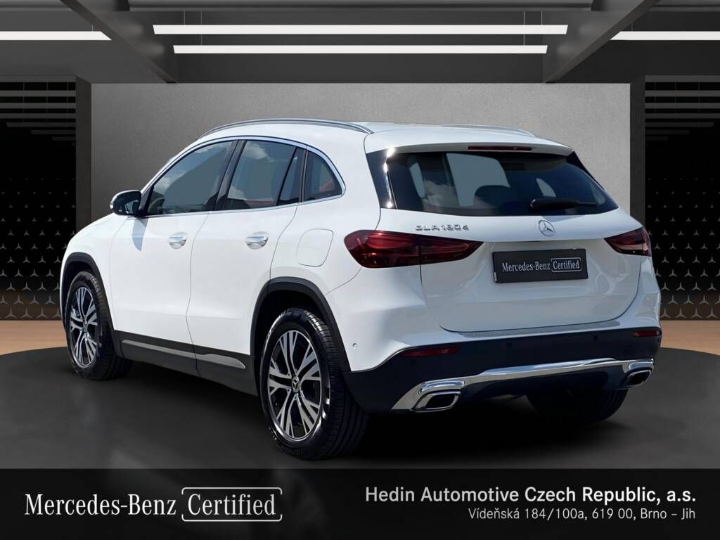 Mercedes-Benz GLA, GLA 180 d Progressive - fotka 3