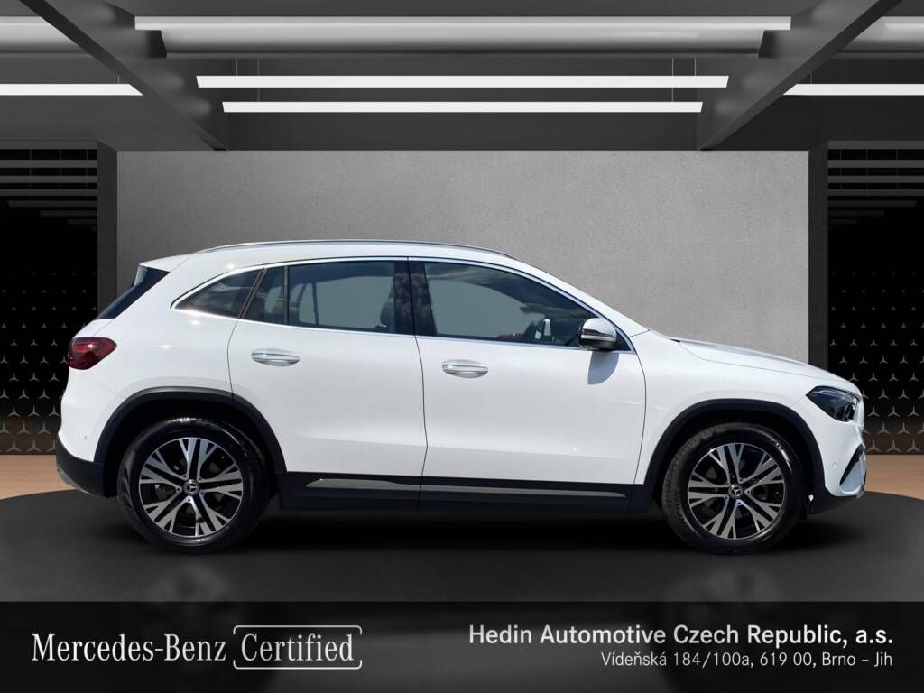 Mercedes-Benz GLA, GLA 180 d Progressive - fotka 6