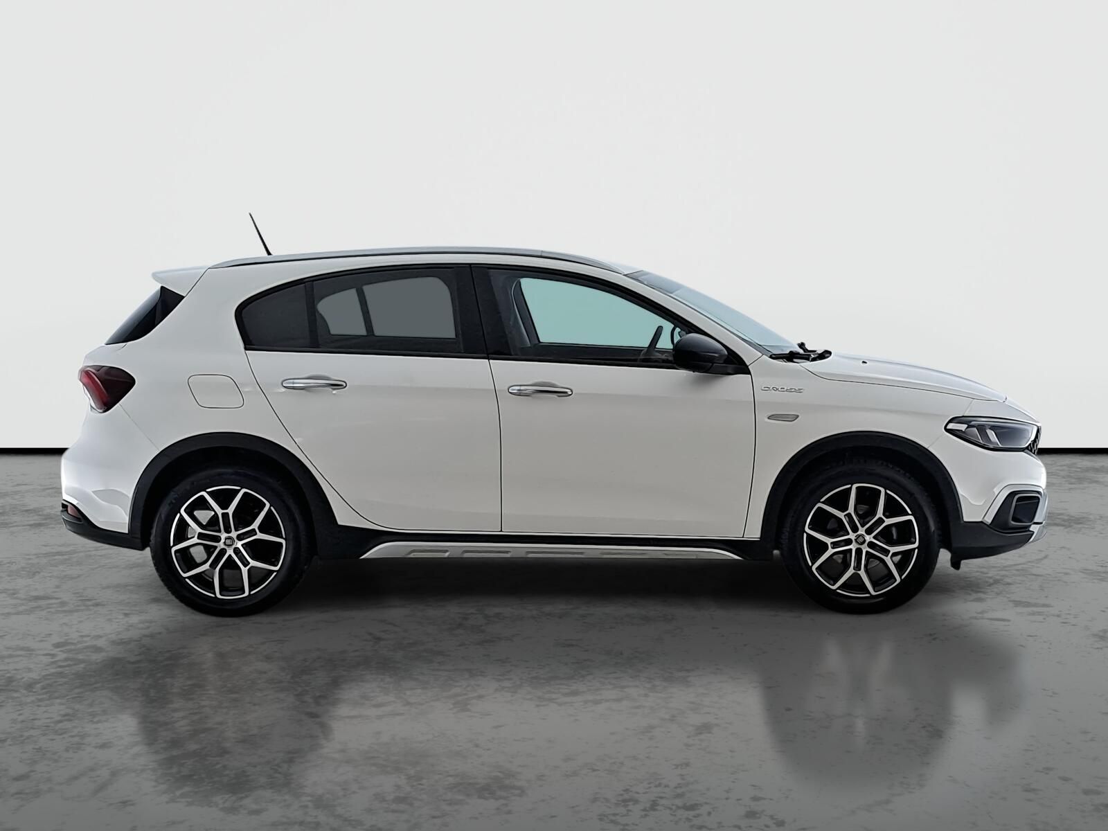 Fiat Tipo, 1.0 FireFly, Cross, ČR,1.maj - fotka 6