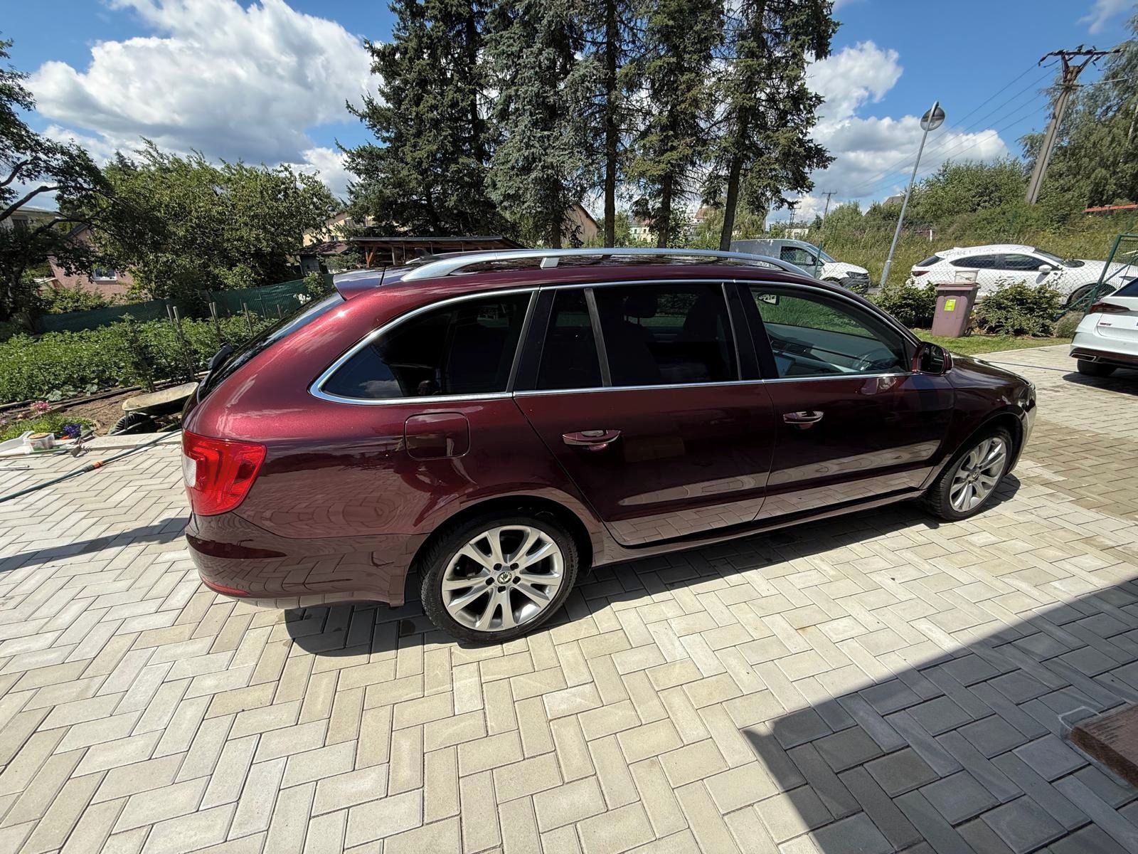 Škoda Superb